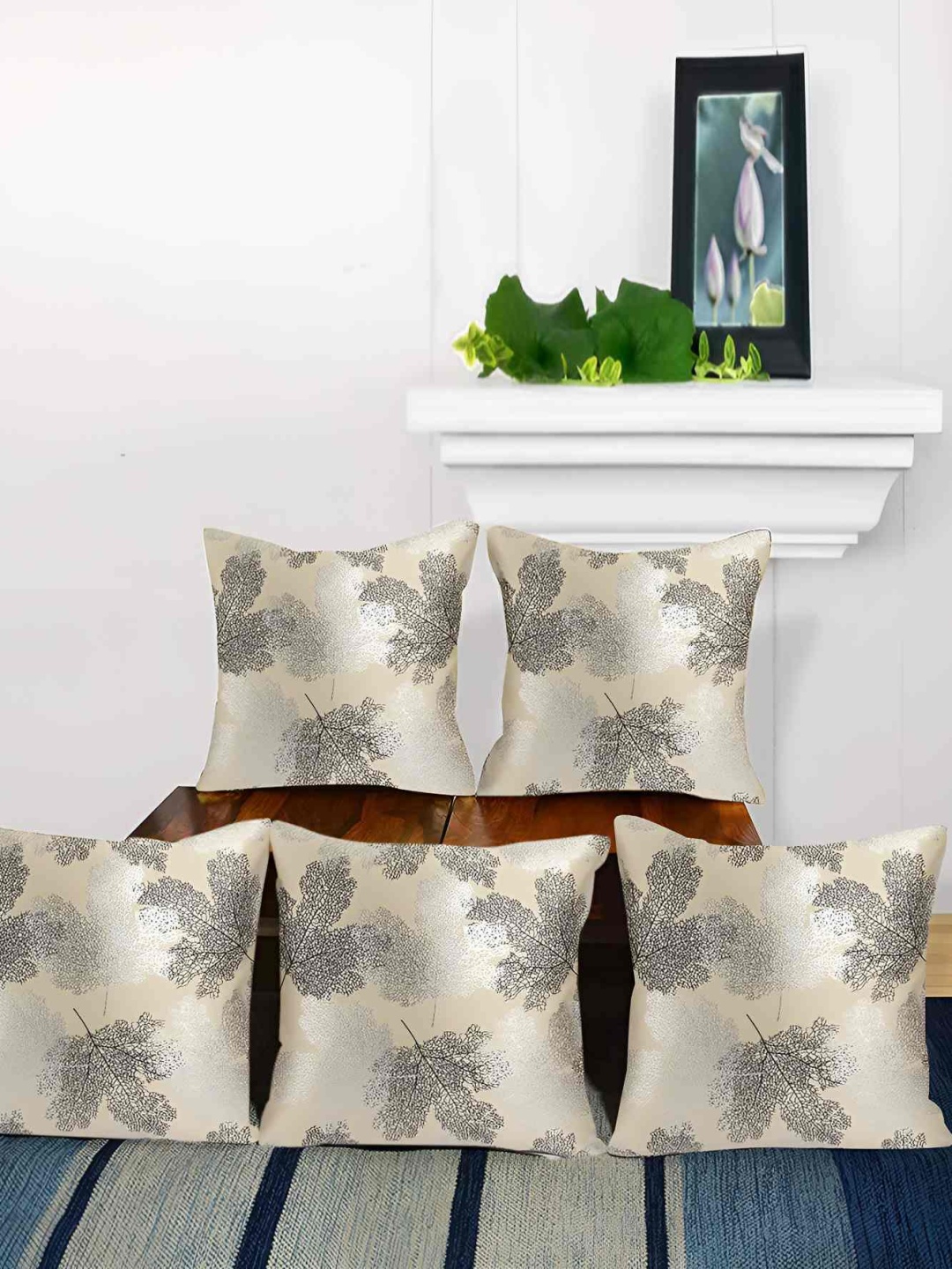 CASA-NEST Gold Toned & Black 5 Pieces Floral Printed Silk Cotton Square Cushion Covers
CASA-NEST Gold Toned & Black 5 Pieces Floral Printed Silk Cotton Square Cushion Covers