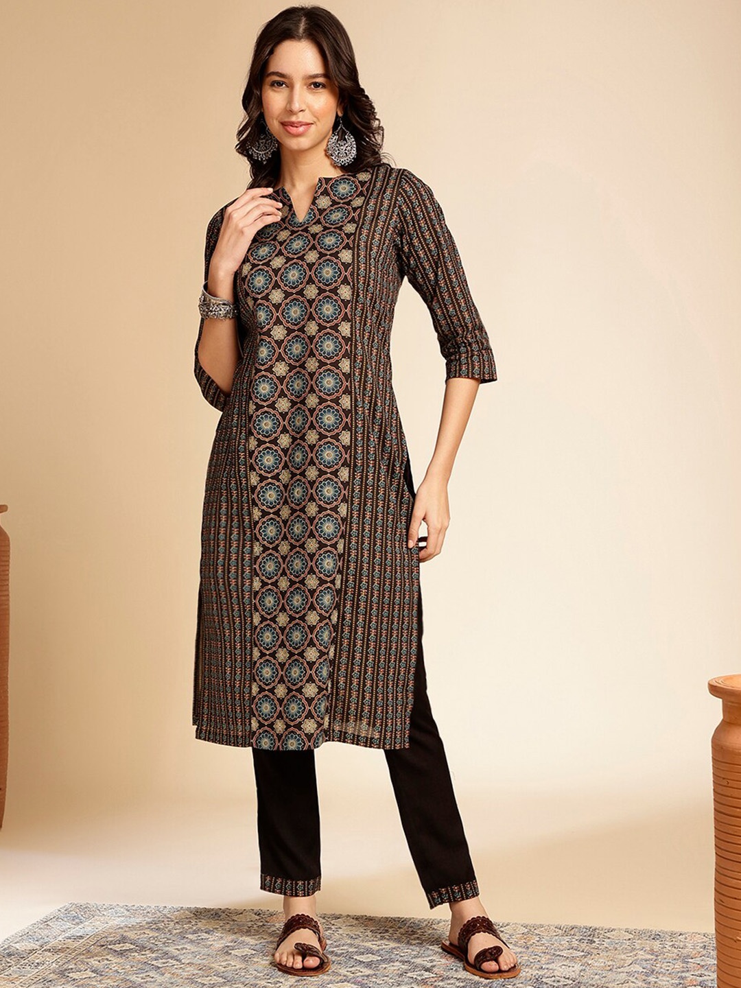 Anouk Ethnic Motifs Printed Notched Neck Regular Pure Cotton Kurta with Trousers, Blue
Anouk Ethnic Motifs Printed Notched Neck Regular Pure Cotton Kurta with Trousers, Blue