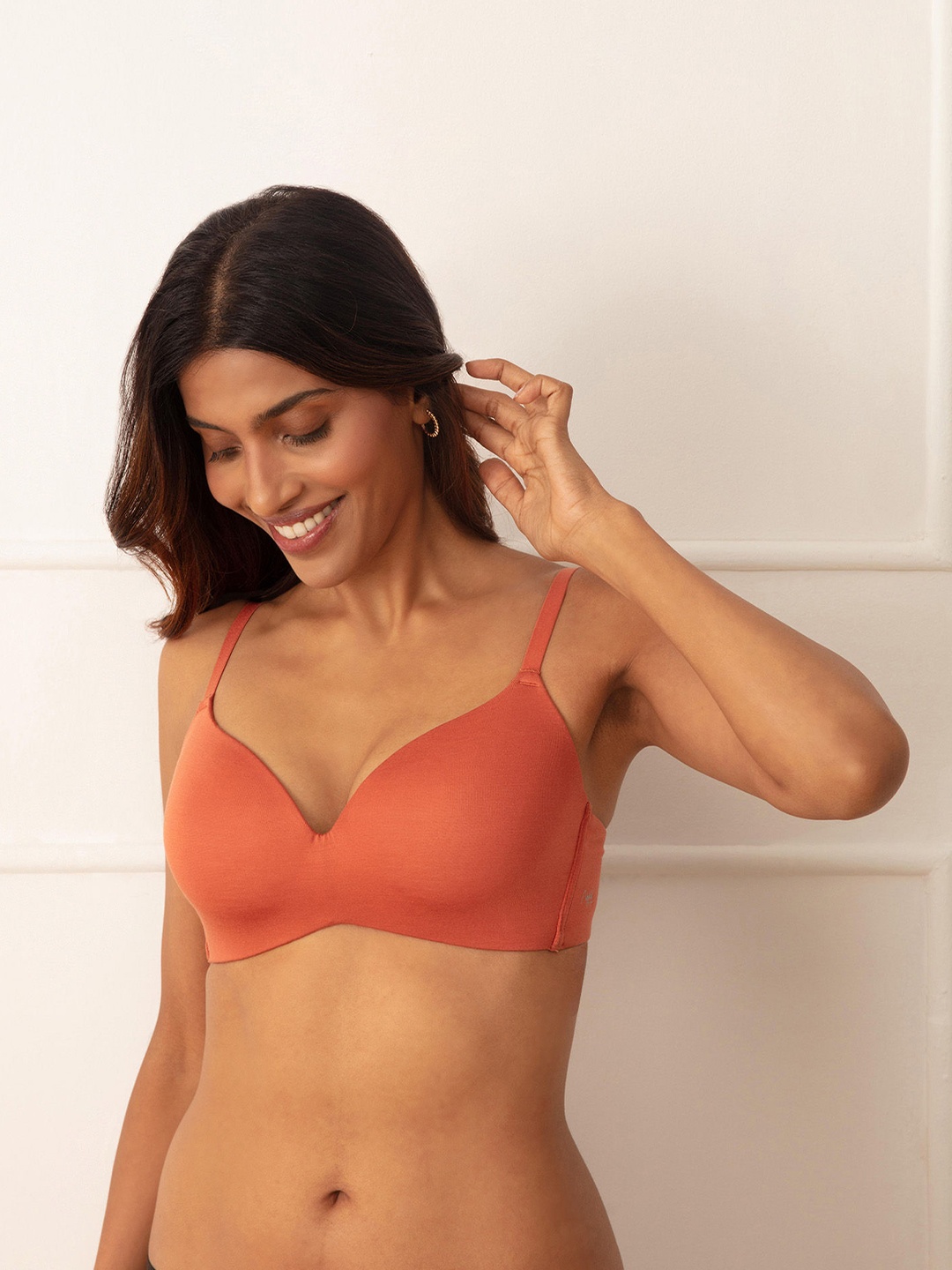 Nykd by Nykaa Super Soft Luxe Modal Padded Non Wired 3/4th Coverage T-Shirt Bra NYB013, Orange
Nykd by Nykaa Super Soft Luxe Modal Padded Non Wired 3/4th Coverage T-Shirt Bra NYB013, Orange