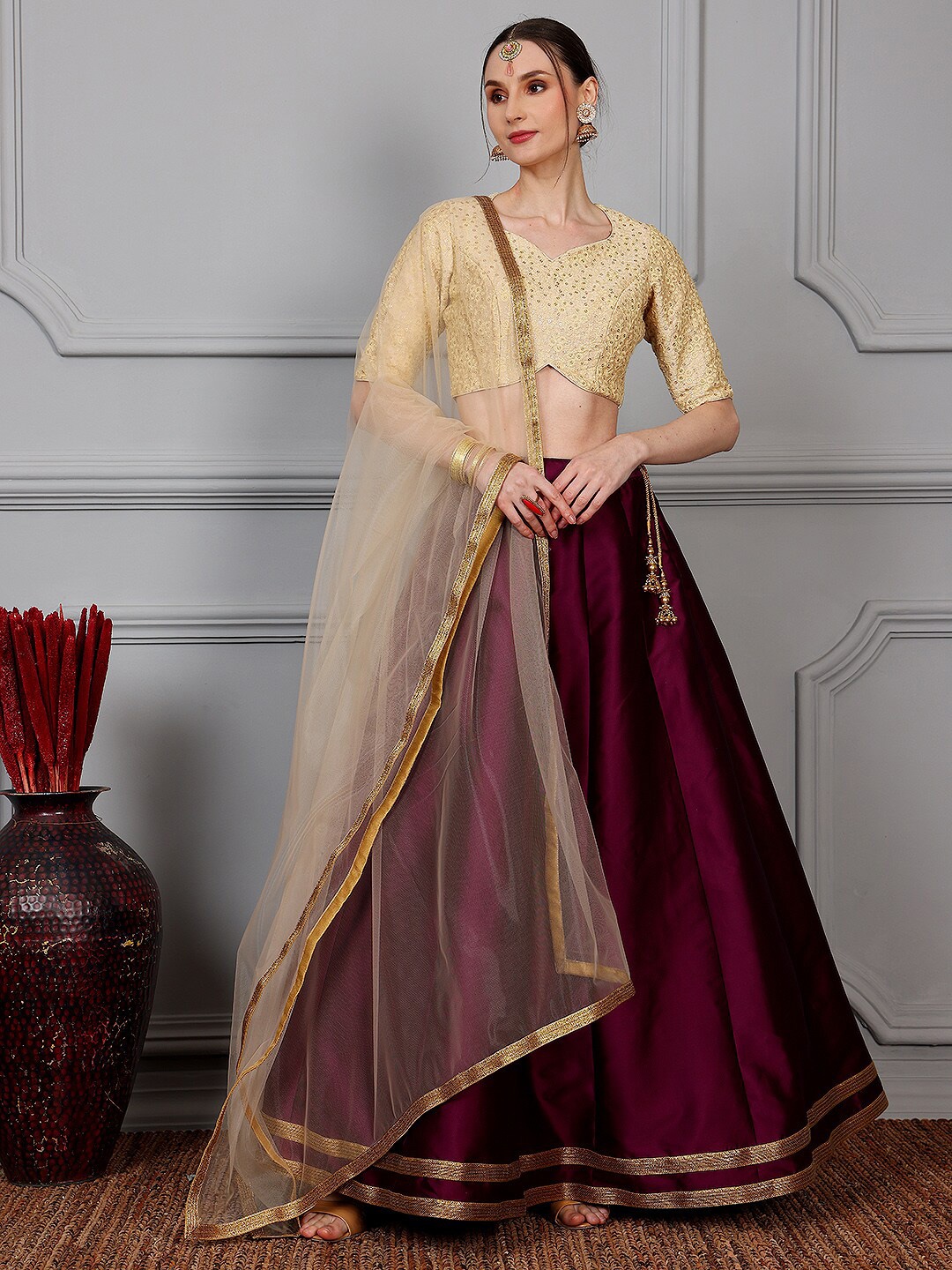 Ethnovog Floral Embellished Semi-Stitched Lehenga & Unstitched Blouse With Dupatta, Beige
Ethnovog Floral Embellished Semi-Stitched Lehenga & Unstitched Blouse With Dupatta, Beige