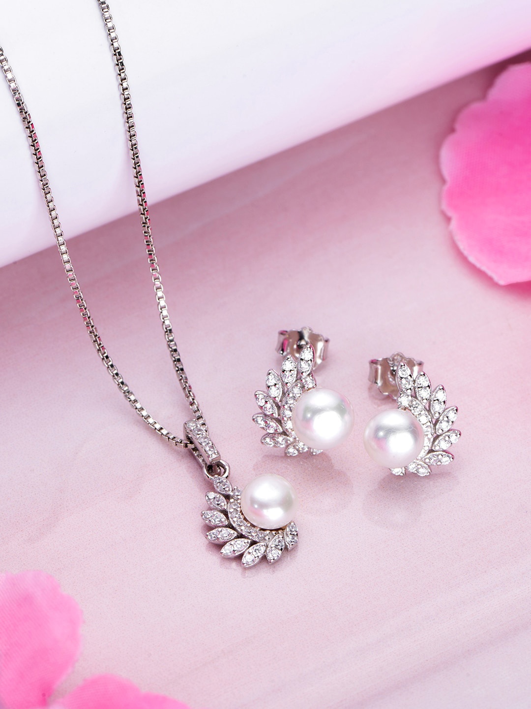 Zavya Rhodium-Plated 92.5 Sterling Silver Cubic Zirconia-Studded & Beaded Jewellery Set
Zavya Rhodium-Plated 92.5 Sterling Silver Cubic Zirconia-Studded & Beaded Jewellery Set