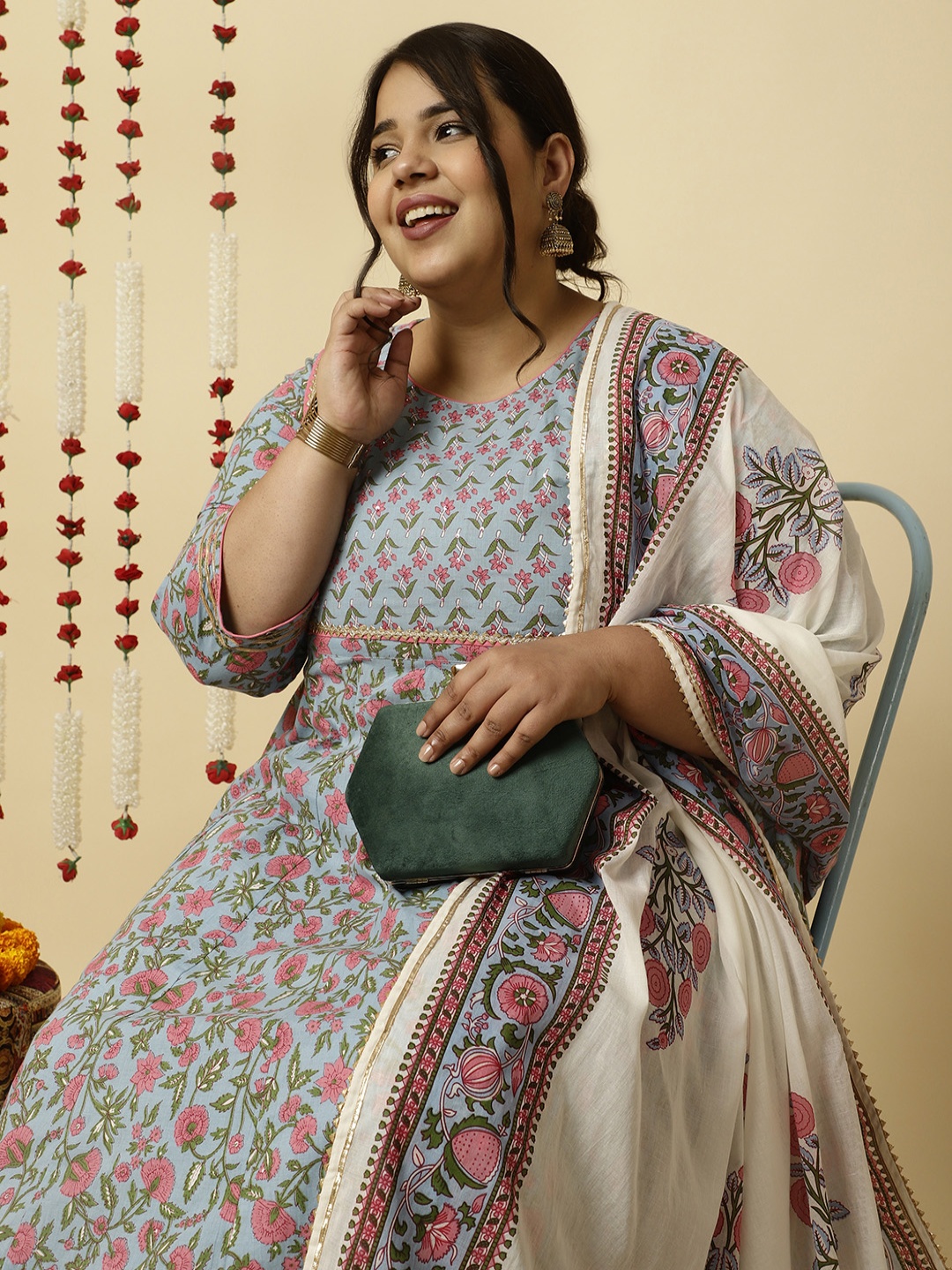 Jaipur Kurti Plus Size Ethnic Motifs Printed Pure Cotton Kurta With Trousers & Dupatta, Blue
Jaipur Kurti Plus Size Ethnic Motifs Printed Pure Cotton Kurta With Trousers & Dupatta, Blue