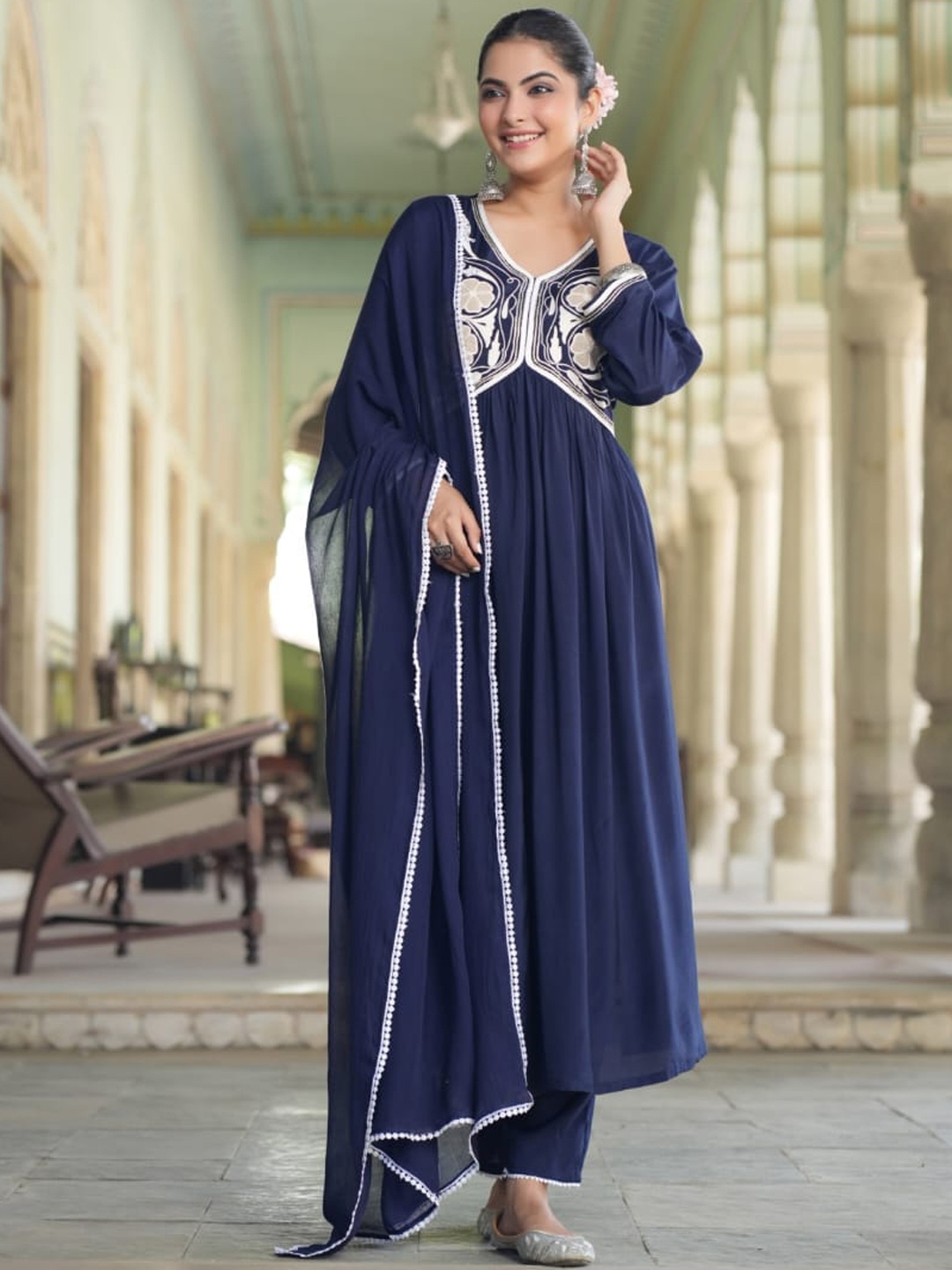 KAJREE Floral Embroidered Empire Thread Work Kurta with Trousers & Dupatta, Navy blue
KAJREE Floral Embroidered Empire Thread Work Kurta with Trousers & Dupatta, Navy blue
