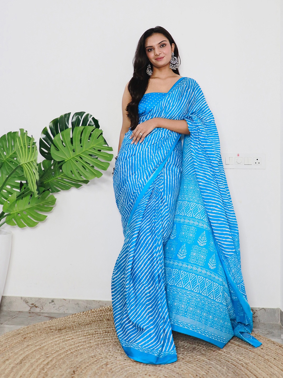 VEDANT VASTRAM Striped Pure Cotton Block Print Saree, Turquoise blue