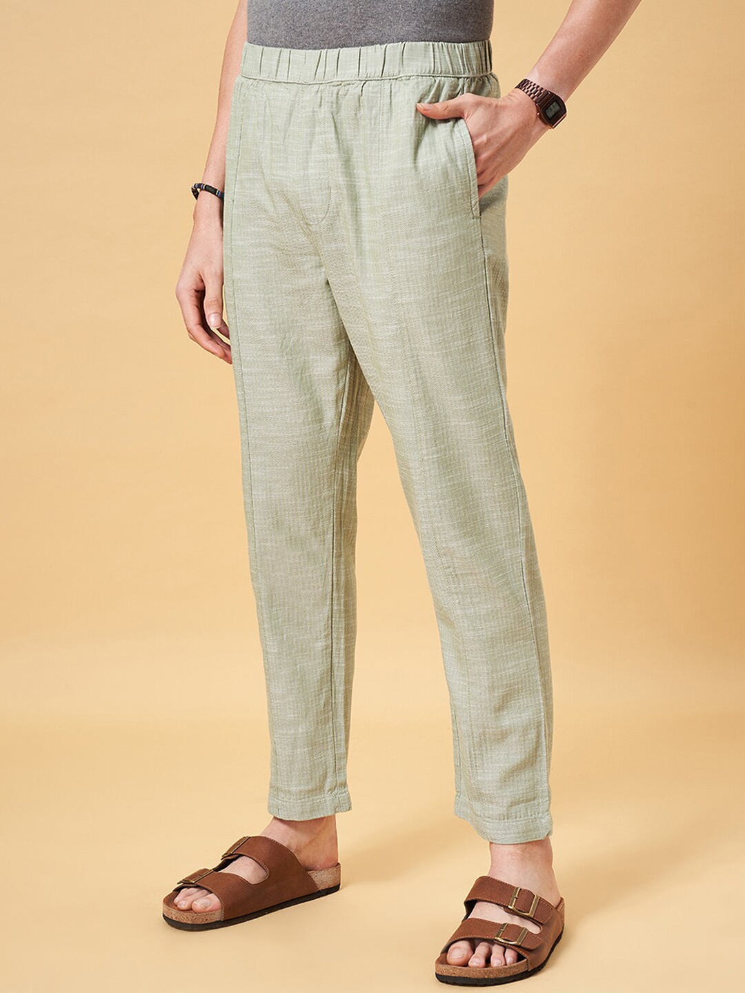 7 Alt by Pantaloons Men Comfort Textured Mid-Rise Plain Pleated Cotton Regular Trousers, Green
7 Alt by Pantaloons Men Comfort Textured Mid-Rise Plain Pleated Cotton Regular Trousers, Green