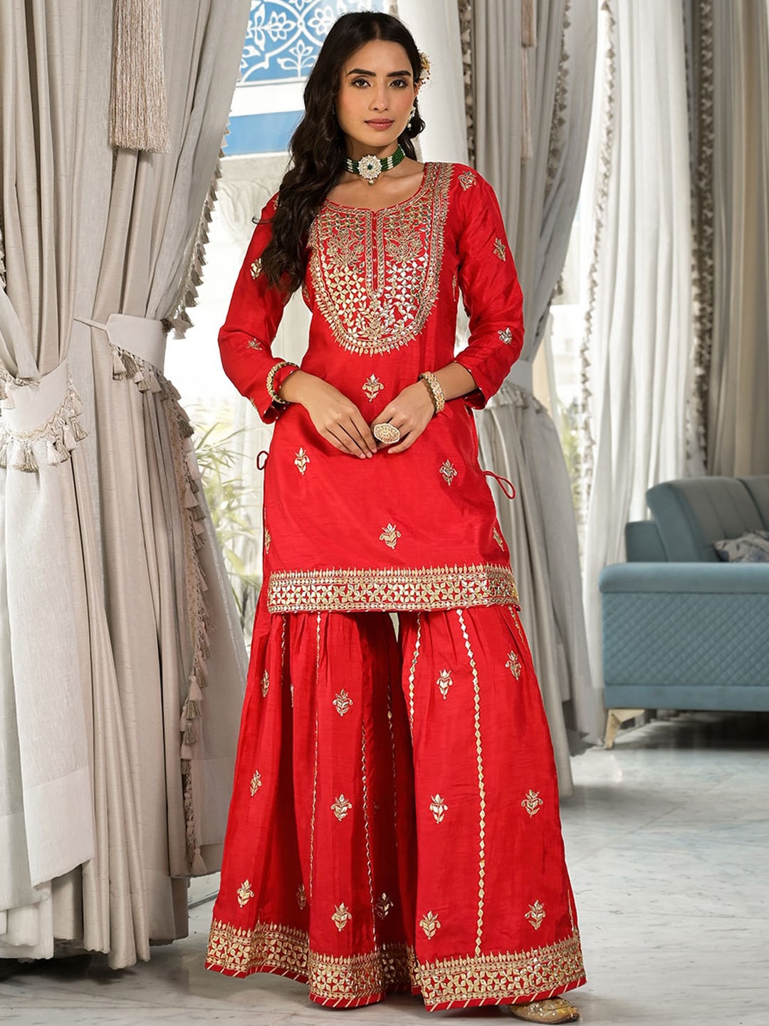 Chandbaali Floral Embroidered Gotta Patti Pure Silk Kurta With Sharara & Dupatta, Red
Chandbaali Floral Embroidered Gotta Patti Pure Silk Kurta With Sharara & Dupatta, Red
