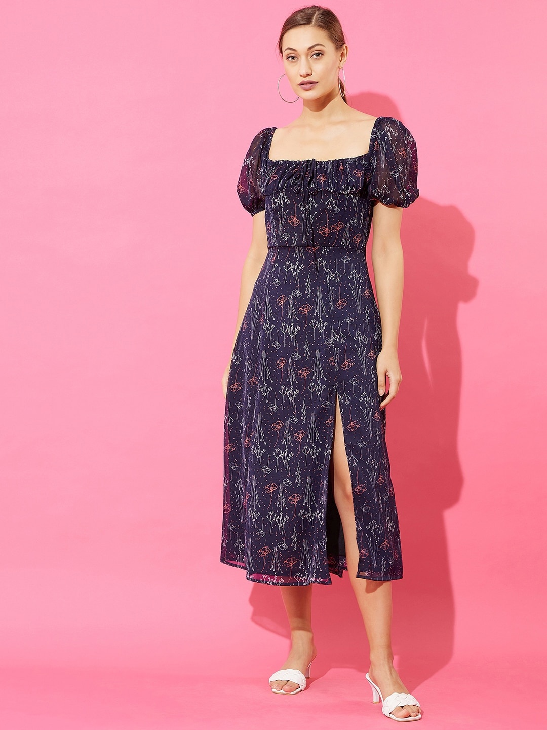 ANVI Be Yourself Floral Printed Square Neck Puff Sleeve Crepe A-Line Midi Dress, Blue
ANVI Be Yourself Floral Printed Square Neck Puff Sleeve Crepe A-Line Midi Dress, Blue