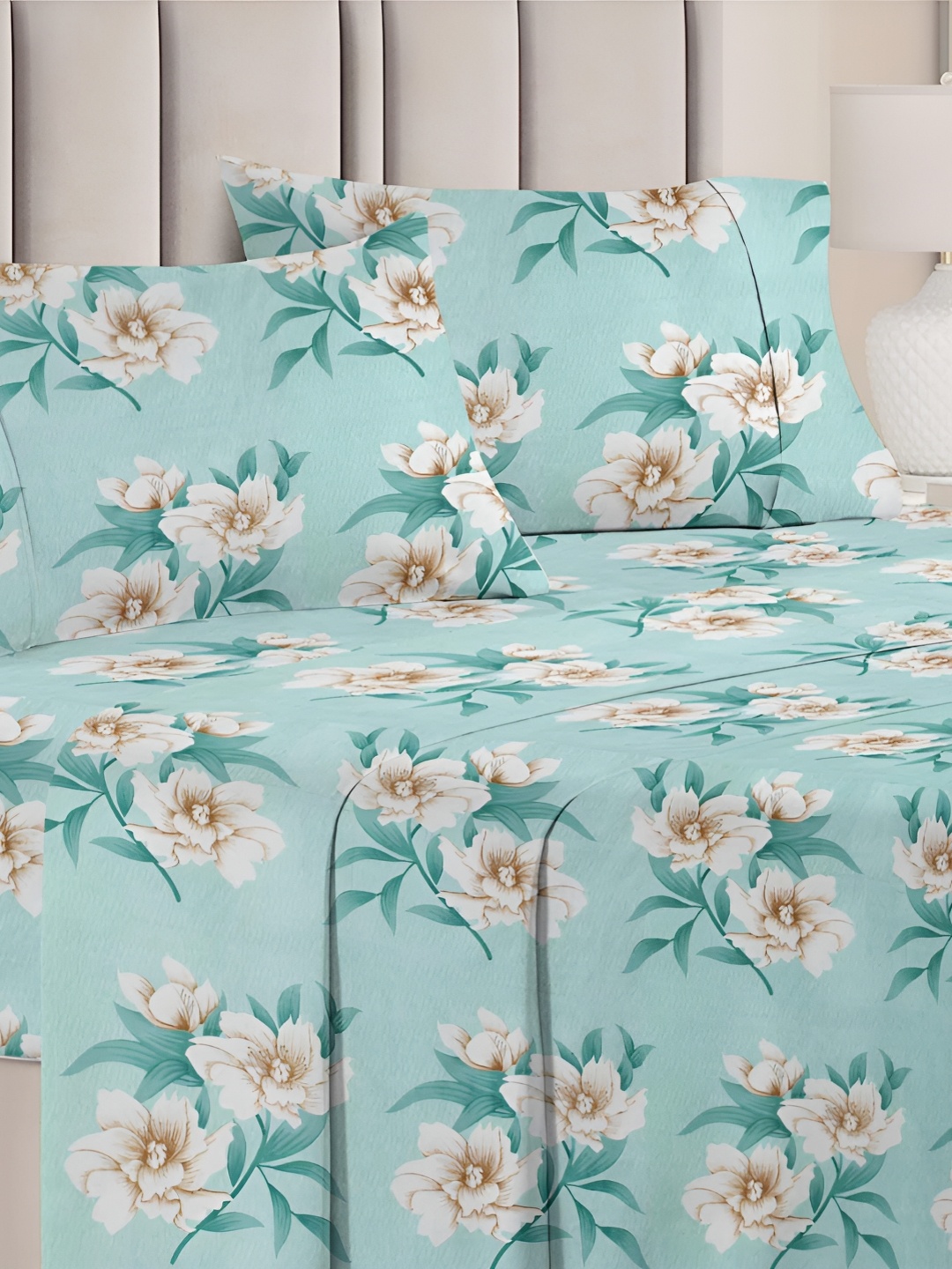 bsb home Prime Green & Beige Floral Printed 144 TC Queen Bedsheet With 2 Pillow Covers
bsb home Prime Green & Beige Floral Printed 144 TC Queen Bedsheet With 2 Pillow Covers