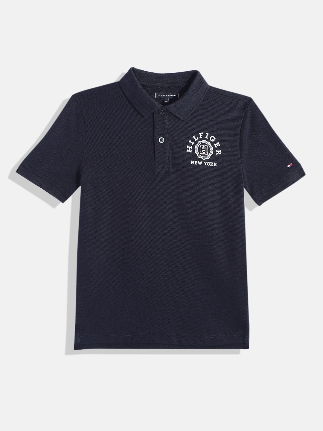 Tommy Hilfiger Boys Brand Logo Placement Print Polo Collar Knitted Pure Cotton T-shirt, Navy blue
Tommy Hilfiger Boys Brand Logo Placement Print Polo Collar Knitted Pure Cotton T-shirt, Navy blue