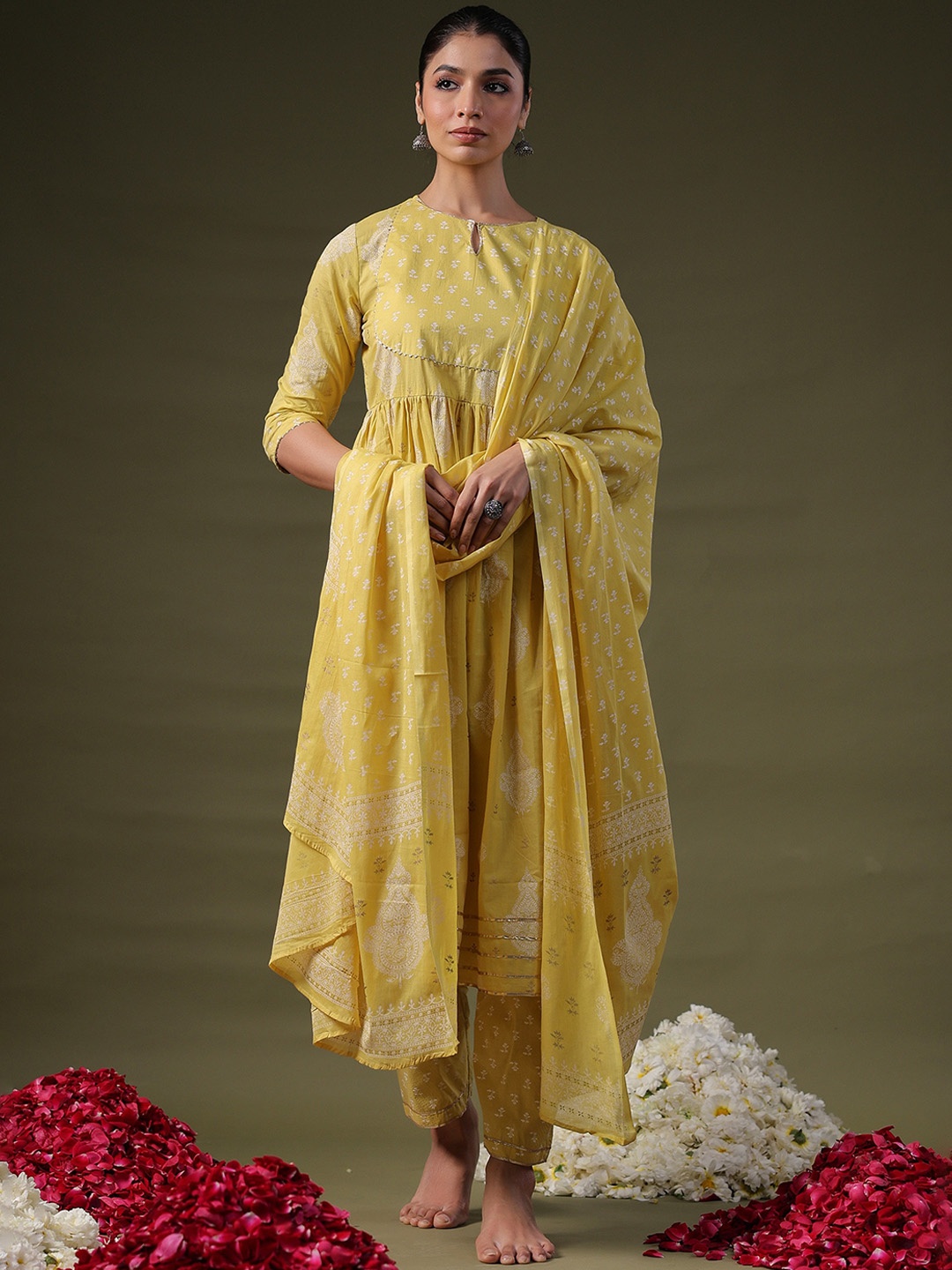 Indo Era Yellow Ethnic Motifs Printed A-Line Pure Cotton Kurta With Trousers & Dupatta
Indo Era Yellow Ethnic Motifs Printed A-Line Pure Cotton Kurta With Trousers & Dupatta