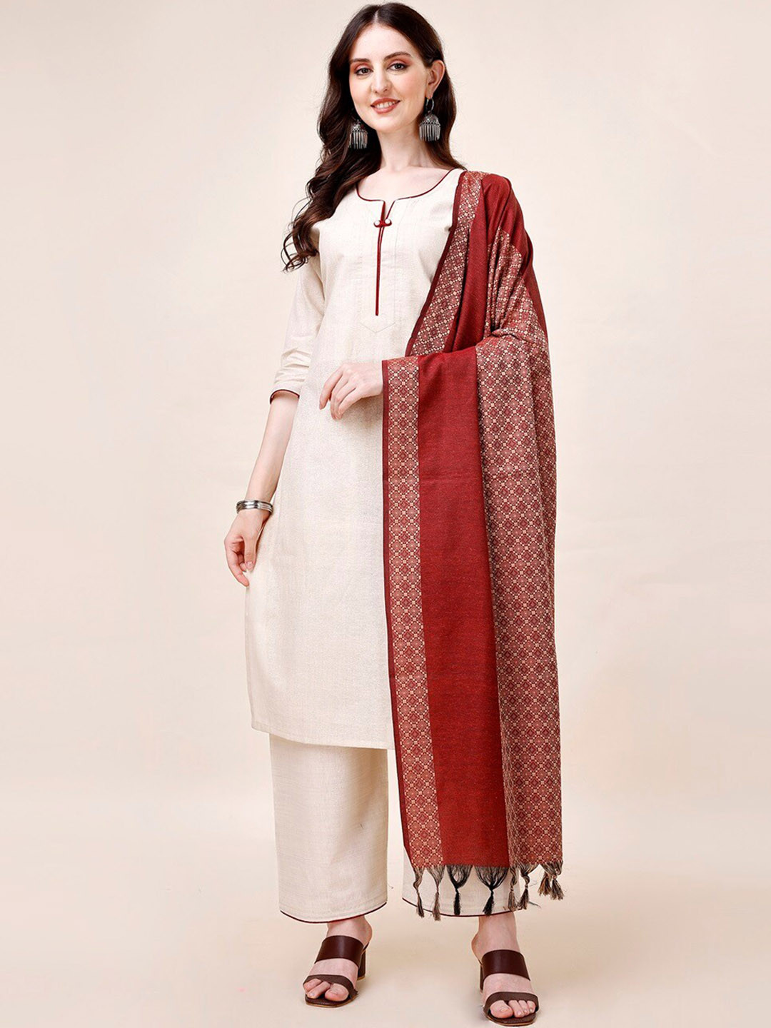 CaniBani Round Neck Regular Pure Cotton Straight Kurta with Trousers & Dupatta, Cream
CaniBani Round Neck Regular Pure Cotton Straight Kurta with Trousers & Dupatta, Cream