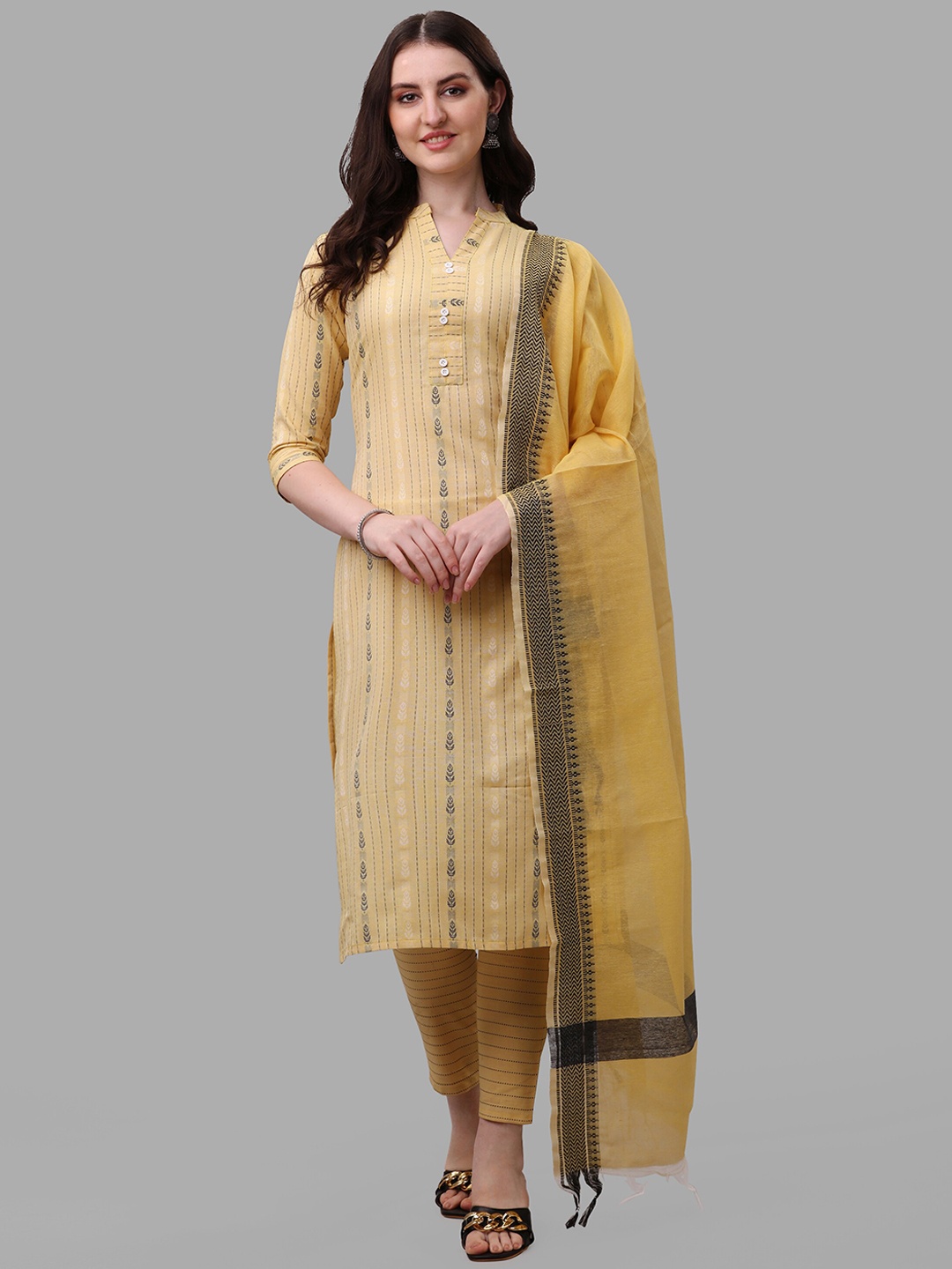 CaniBani Woven Design V-Neck Regular Pure Cotton Kurta with Trousers & Dupatta, Yellow
CaniBani Woven Design V-Neck Regular Pure Cotton Kurta with Trousers & Dupatta, Yellow