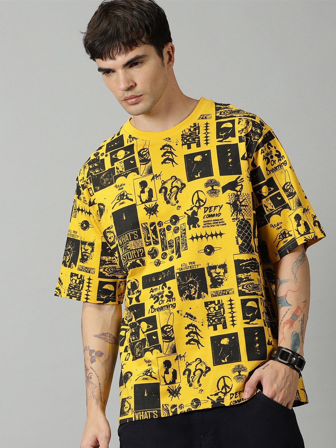 THE HOLLANDER Graphic Printed Drop-Shoulder Sleeves Oversized Fit Cotton T-shirt, Yellow
THE HOLLANDER Graphic Printed Drop-Shoulder Sleeves Oversized Fit Cotton T-shirt, Yellow