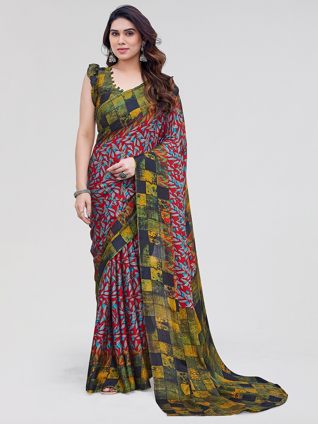 Yashika Floral Printed Saree, Red