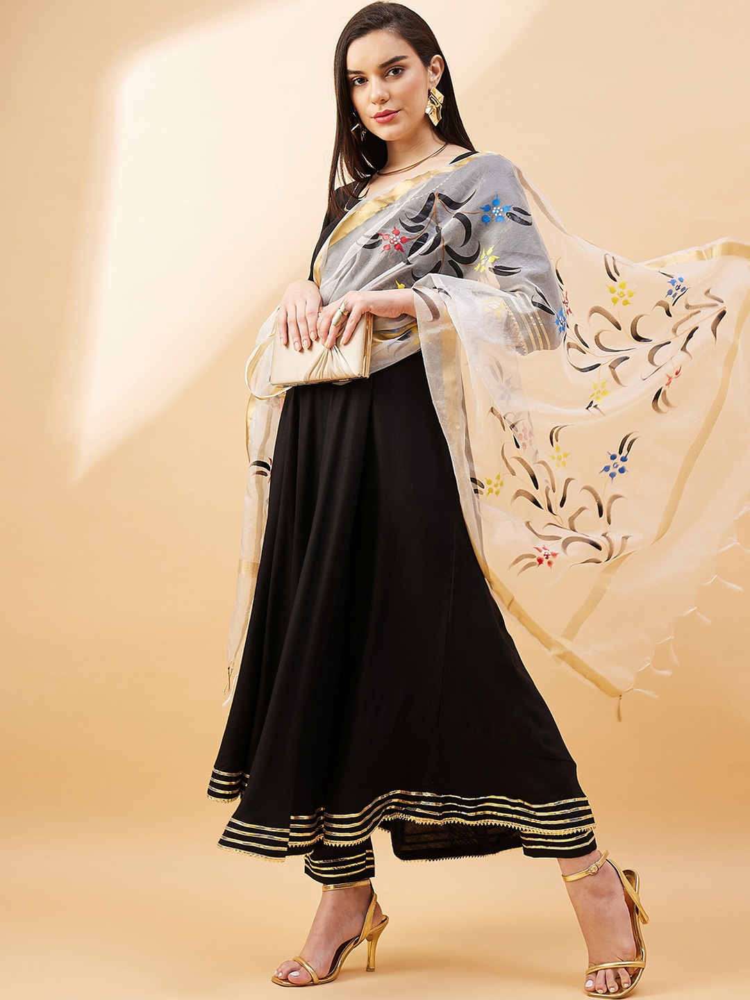 Anouk Printed Regular Gotta Patti Pure Cotton Anarkali Kurta with Trousers & Dupatta, Black
Anouk Printed Regular Gotta Patti Pure Cotton Anarkali Kurta with Trousers & Dupatta, Black