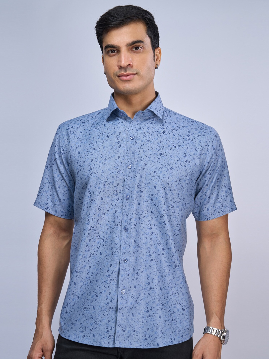 MARK & ALBERT India Slim Floral Spread Collar Slim Fit Opaque Printed Casual Shirt, Blue
MARK & ALBERT India Slim Floral Spread Collar Slim Fit Opaque Printed Casual Shirt, Blue