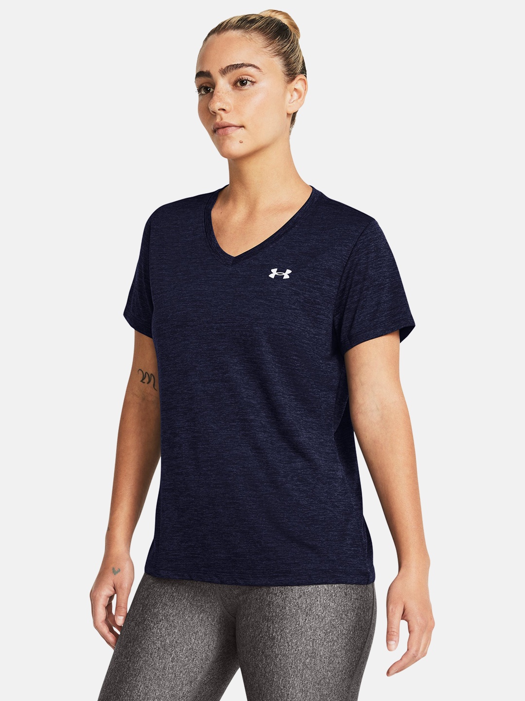 UNDER ARMOUR Brand Logo Printed Detail Fast-Drying Loose Fit Tech Twist T-shirt, Navy blue
UNDER ARMOUR Brand Logo Printed Detail Fast-Drying Loose Fit Tech Twist T-shirt, Navy blue