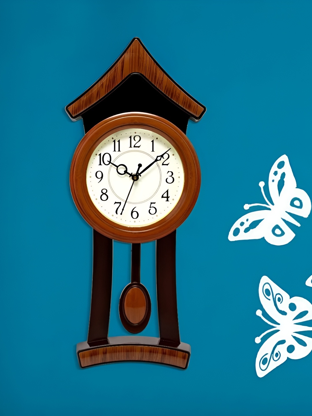 Attractionz Brown Round Pendulum Analogue Wall Clock