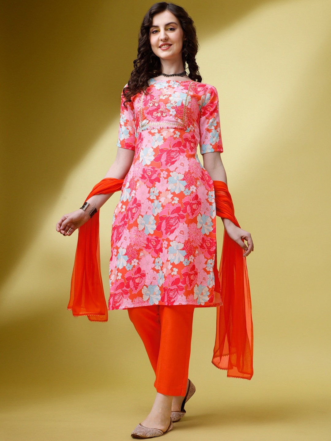 HETVI CREATION Floral Printed Round Neck Three-Quarter Sleeves A-line Kurta Set, Orange
HETVI CREATION Floral Printed Round Neck Three-Quarter Sleeves A-line Kurta Set, Orange