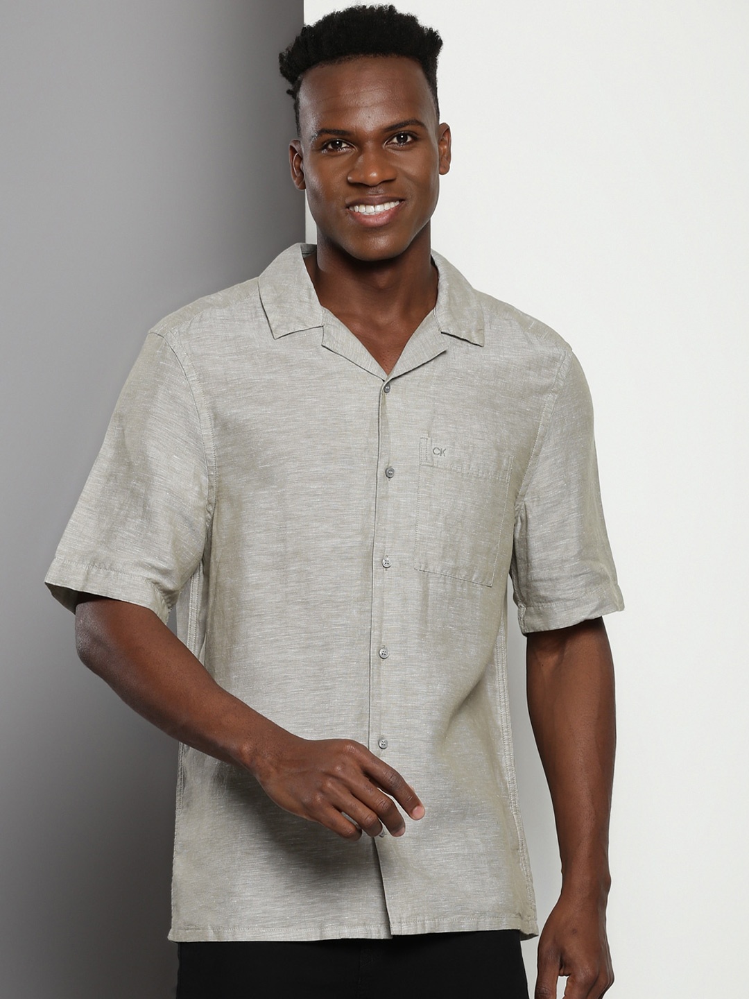 Calvin Klein Jeans Spread Collar Short Sleeves Regular Fit Casual Cotton Shirt, Green
Calvin Klein Jeans Spread Collar Short Sleeves Regular Fit Casual Cotton Shirt, Green