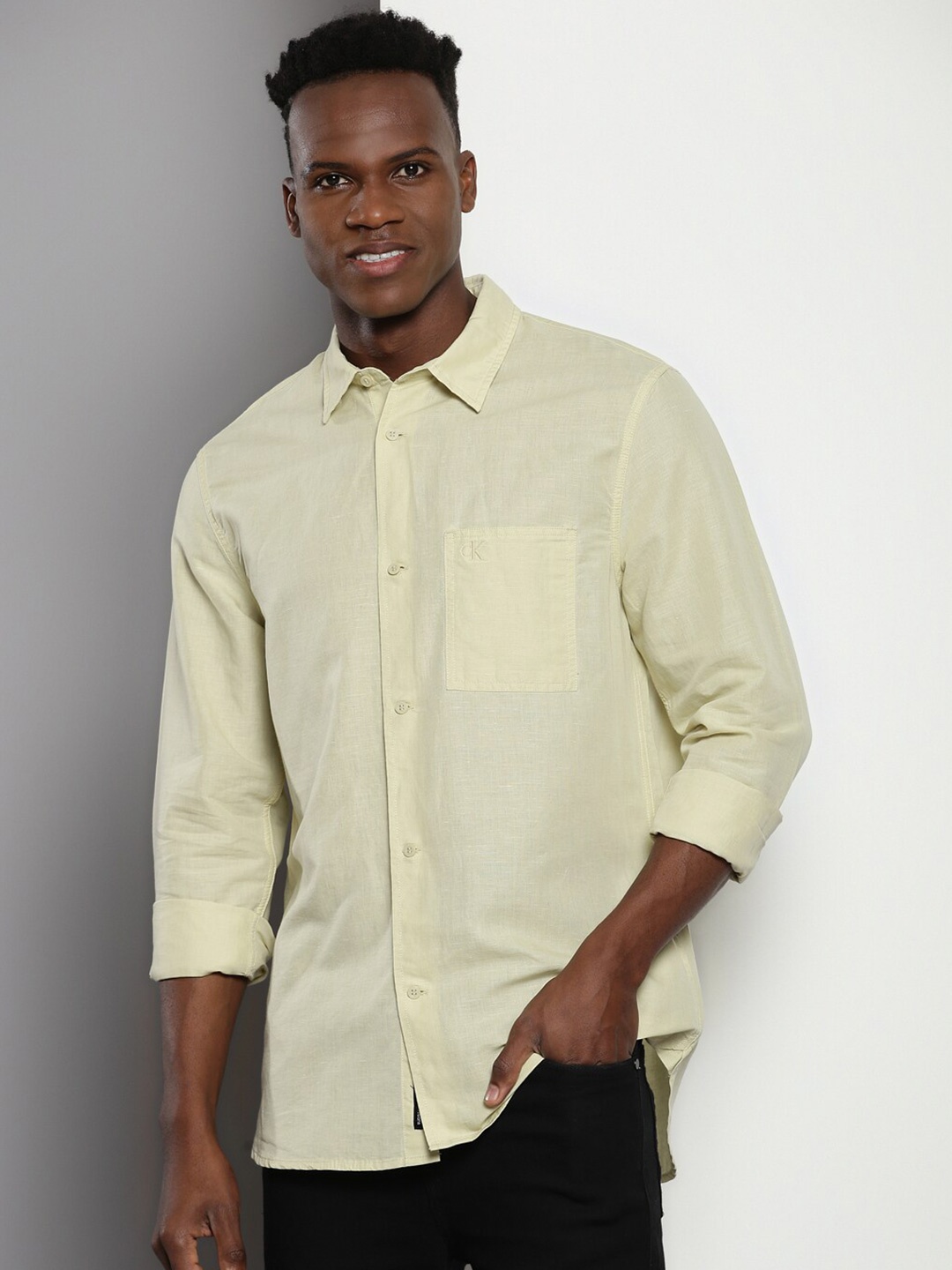 Calvin Klein Jeans Spread Collar Long Sleeves Regular Fit Casual Cotton Shirt, Yellow
Calvin Klein Jeans Spread Collar Long Sleeves Regular Fit Casual Cotton Shirt, Yellow