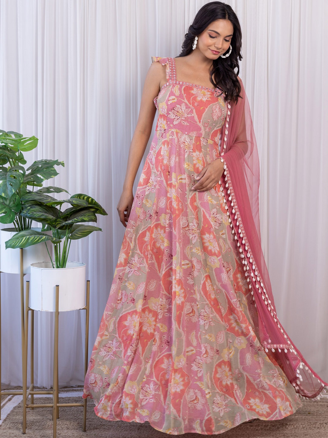 LABEL KANUPRIYA Floral Printed Mirror Work Georgette Square Neck Anarkali Kurta & Dupatta, Pink
LABEL KANUPRIYA Floral Printed Mirror Work Georgette Square Neck Anarkali Kurta & Dupatta, Pink
