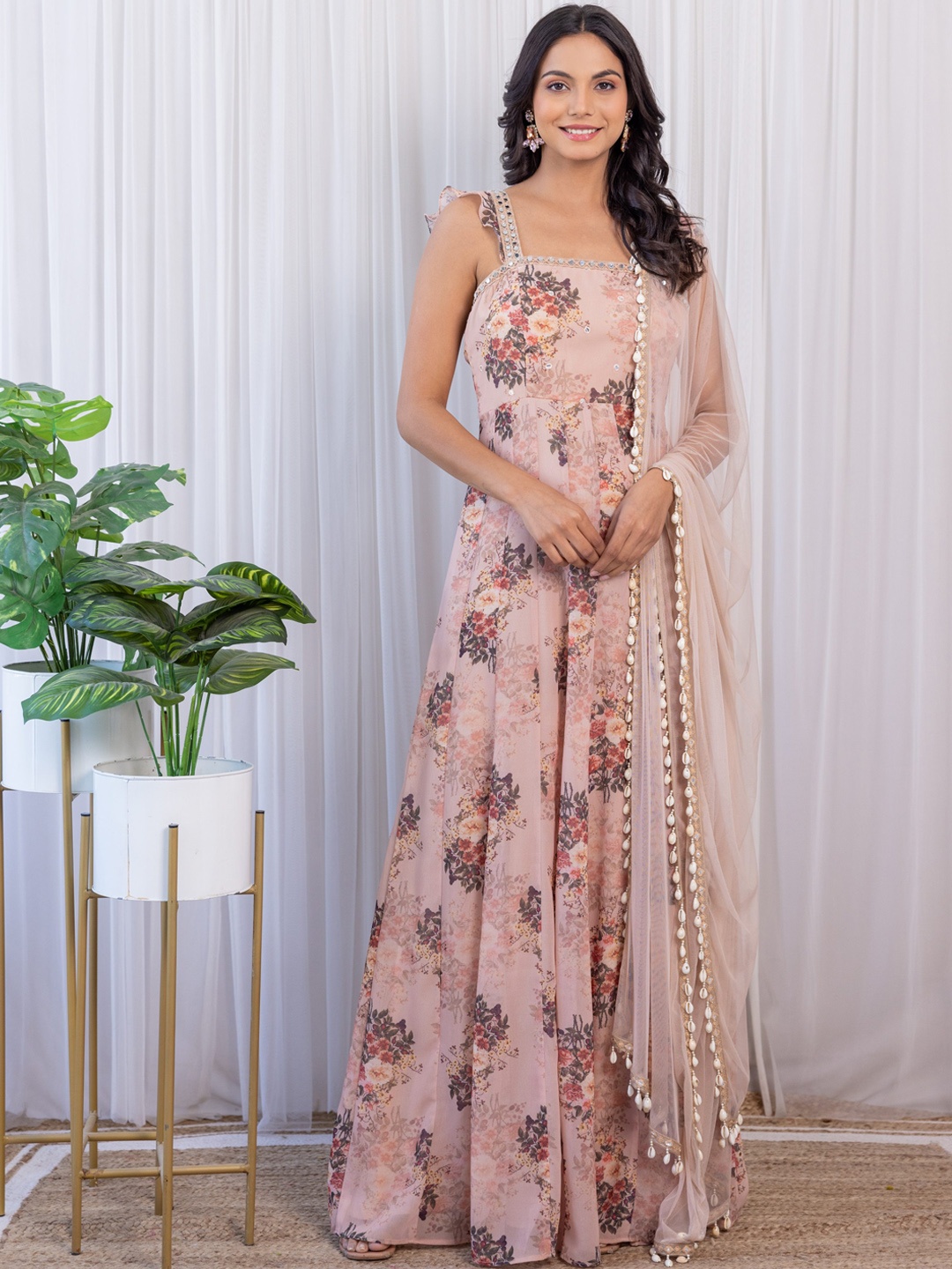LABEL KANUPRIYA Floral Printed Mirror Work Georgette Anarkali Kurta With Dupatta, Peach
LABEL KANUPRIYA Floral Printed Mirror Work Georgette Anarkali Kurta With Dupatta, Peach