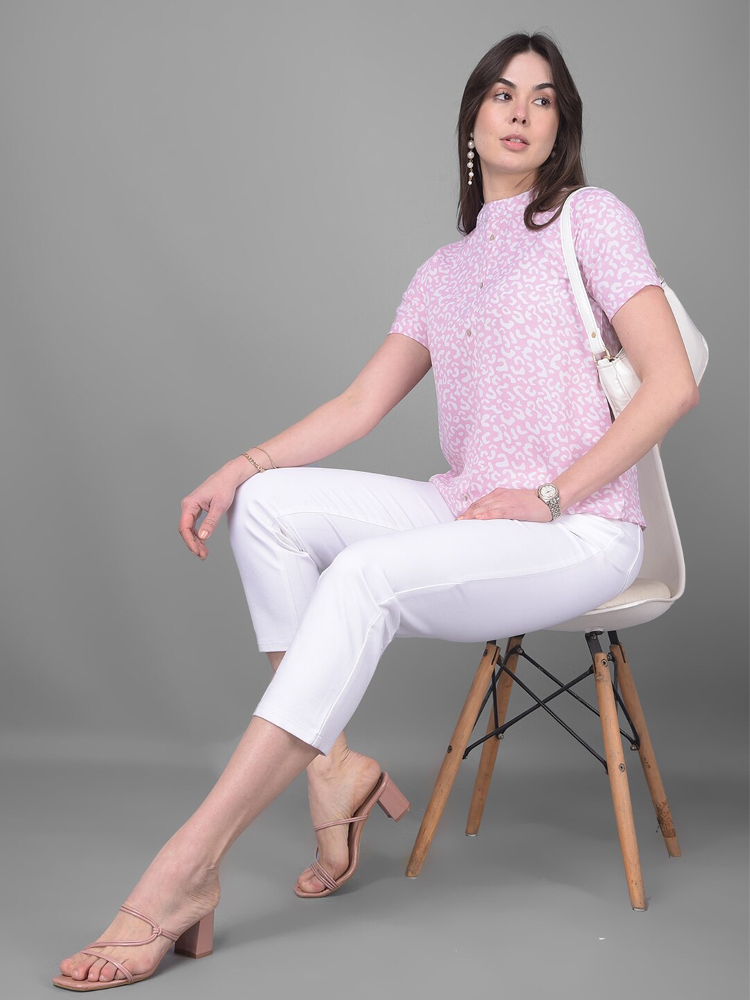 Crimsoune Club Abstract Printed Cotton Round Neck Short Sleeves Opaque Casual Top, Pink
Crimsoune Club Abstract Printed Cotton Round Neck Short Sleeves Opaque Casual Top, Pink