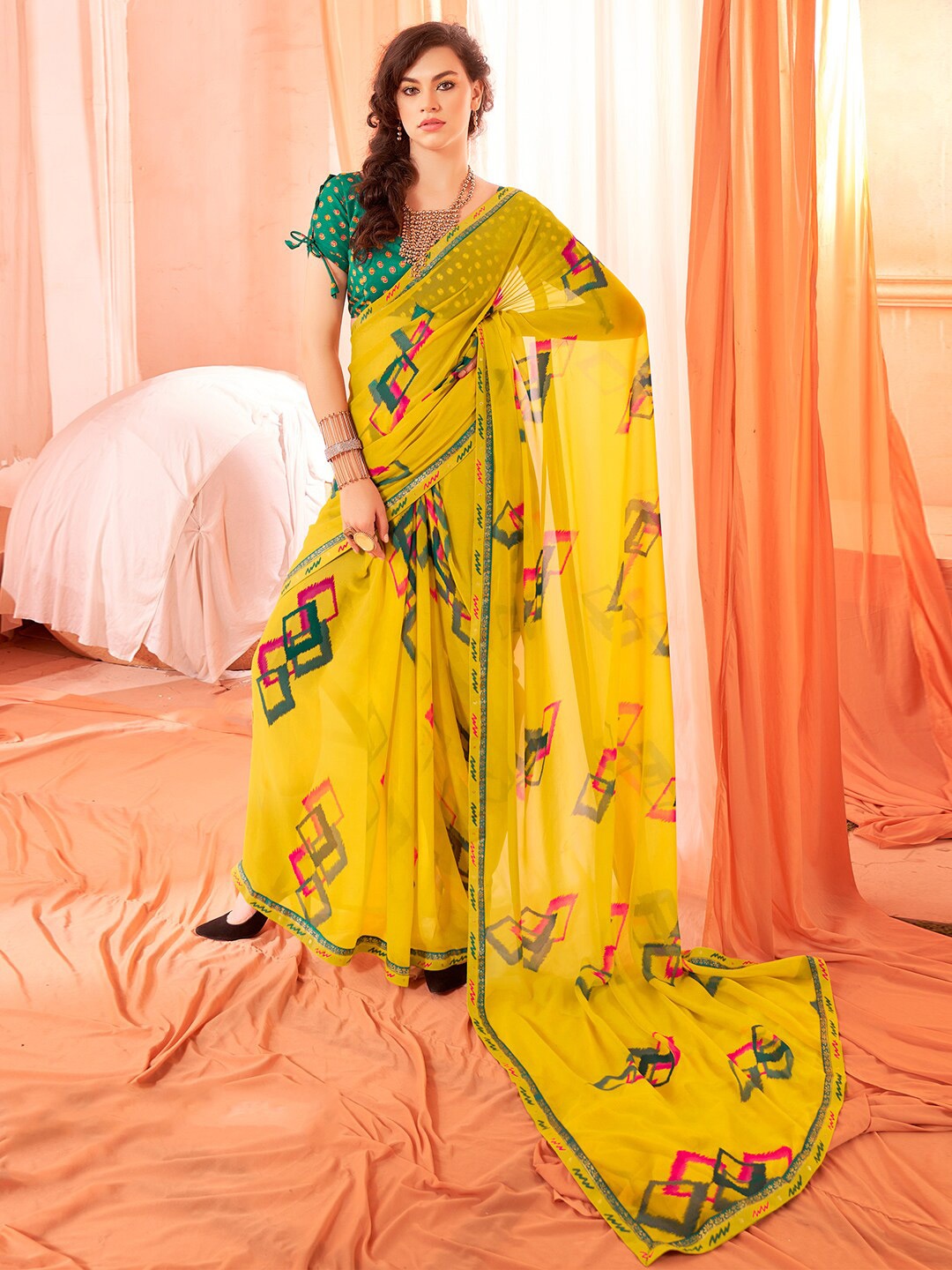 SANSKAR Geometric Printed Saree, Yellow