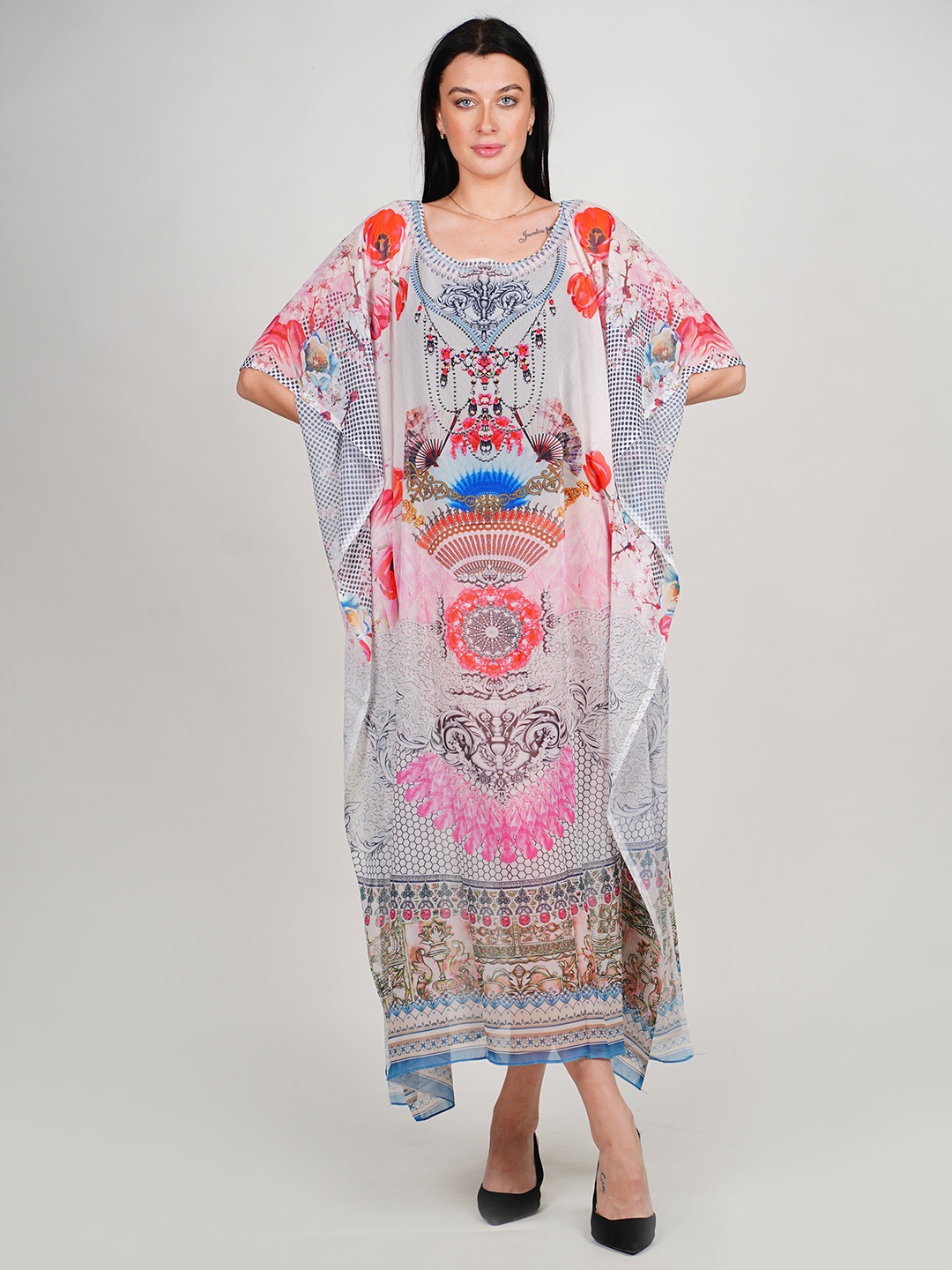 Rajoria Instyle Ethnic Motifs Printed Extended Sleeves Georgette Kaftan Maxi Dress, Grey
Rajoria Instyle Ethnic Motifs Printed Extended Sleeves Georgette Kaftan Maxi Dress, Grey
