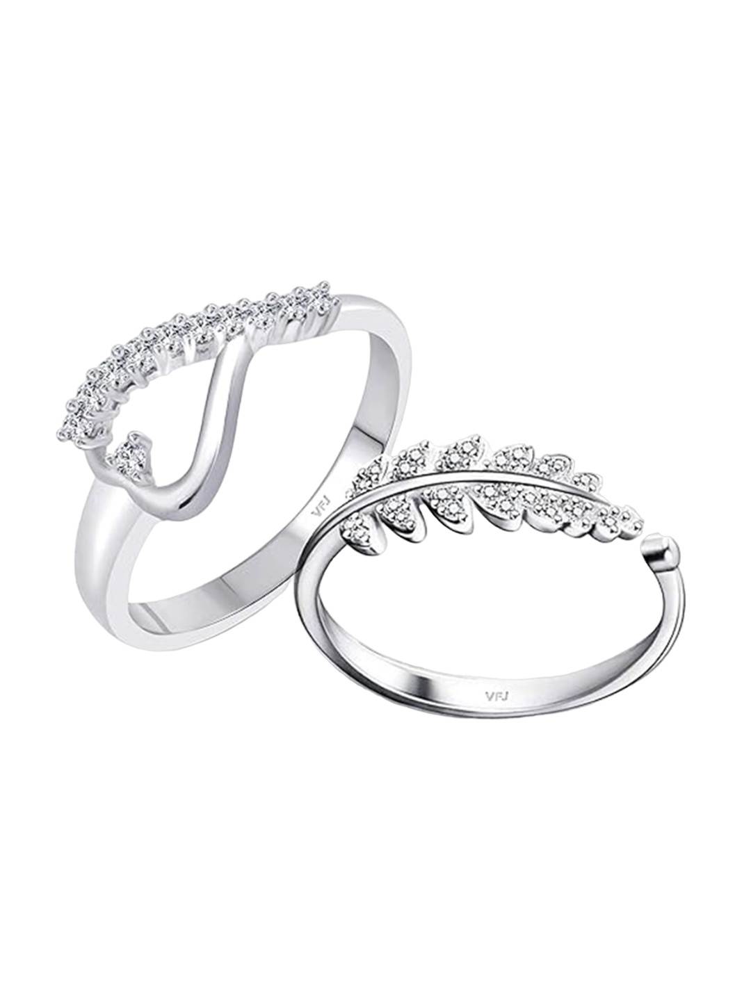 Vighnaharta Set Of 2 Rhodium-Plated Cubic Zirconia Valentine Finger Ring & Rose Box Combo, Silver
Vighnaharta Set Of 2 Rhodium-Plated Cubic Zirconia Valentine Finger Ring & Rose Box Combo, Silver