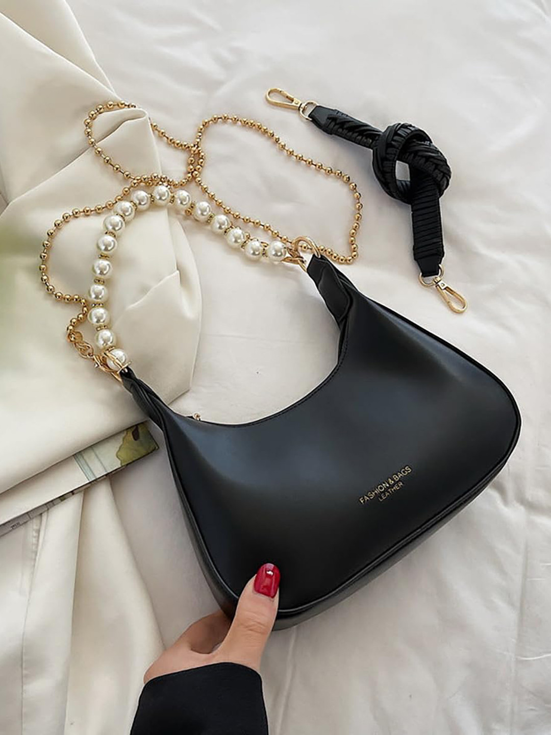 SYGA Leather Structured Shoulder Bag, Black
SYGA Leather Structured Shoulder Bag, Black