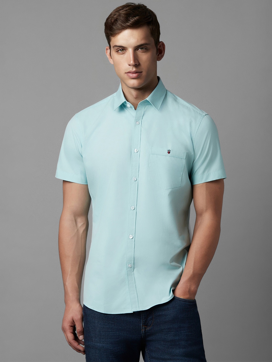 Louis Philippe Sport Slim Fit Spread Collar Short Sleeves Cotton Casual Shirt, Blue
Louis Philippe Sport Slim Fit Spread Collar Short Sleeves Cotton Casual Shirt, Blue