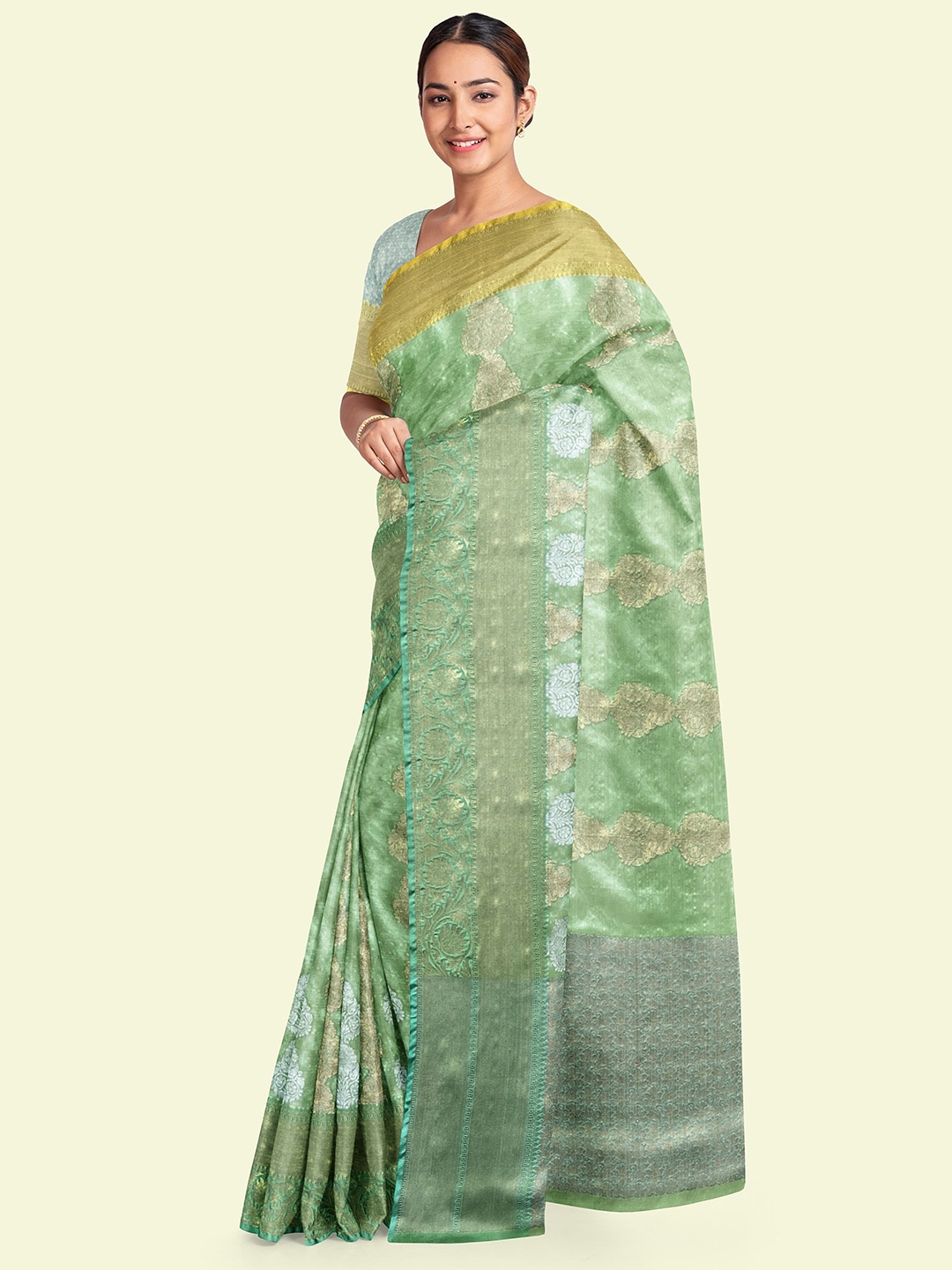 Muskan Fashion Ethnic Motifs Woven Design Zari Tissue Banarasi Saree, Fluorescent green
Muskan Fashion Ethnic Motifs Woven Design Zari Tissue Banarasi Saree, Fluorescent green