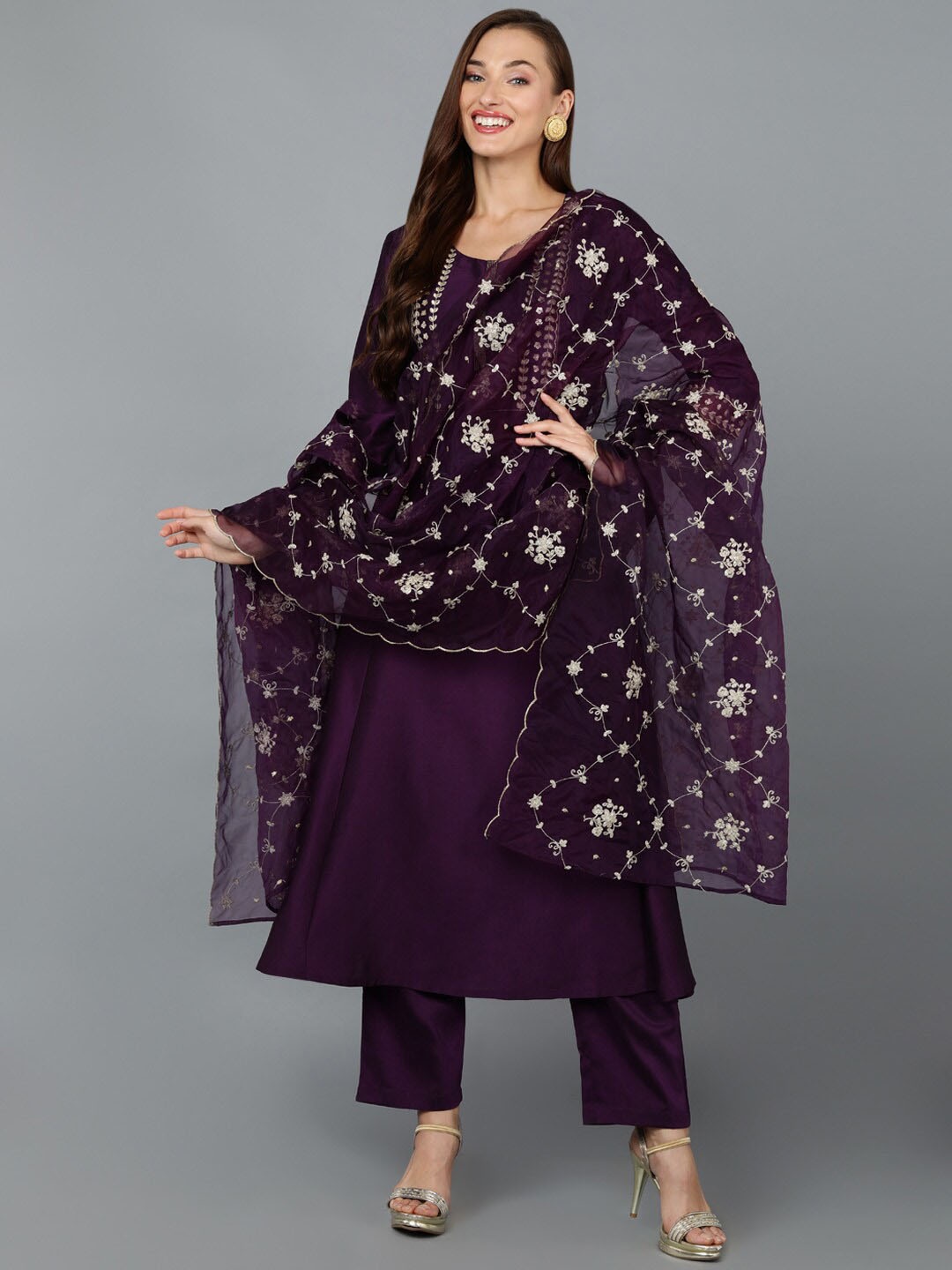 KALINI Round Neck Yoke Design Floral Embroidered A Line Kurta with Trousers & Dupatta, Purple
KALINI Round Neck Yoke Design Floral Embroidered A Line Kurta with Trousers & Dupatta, Purple