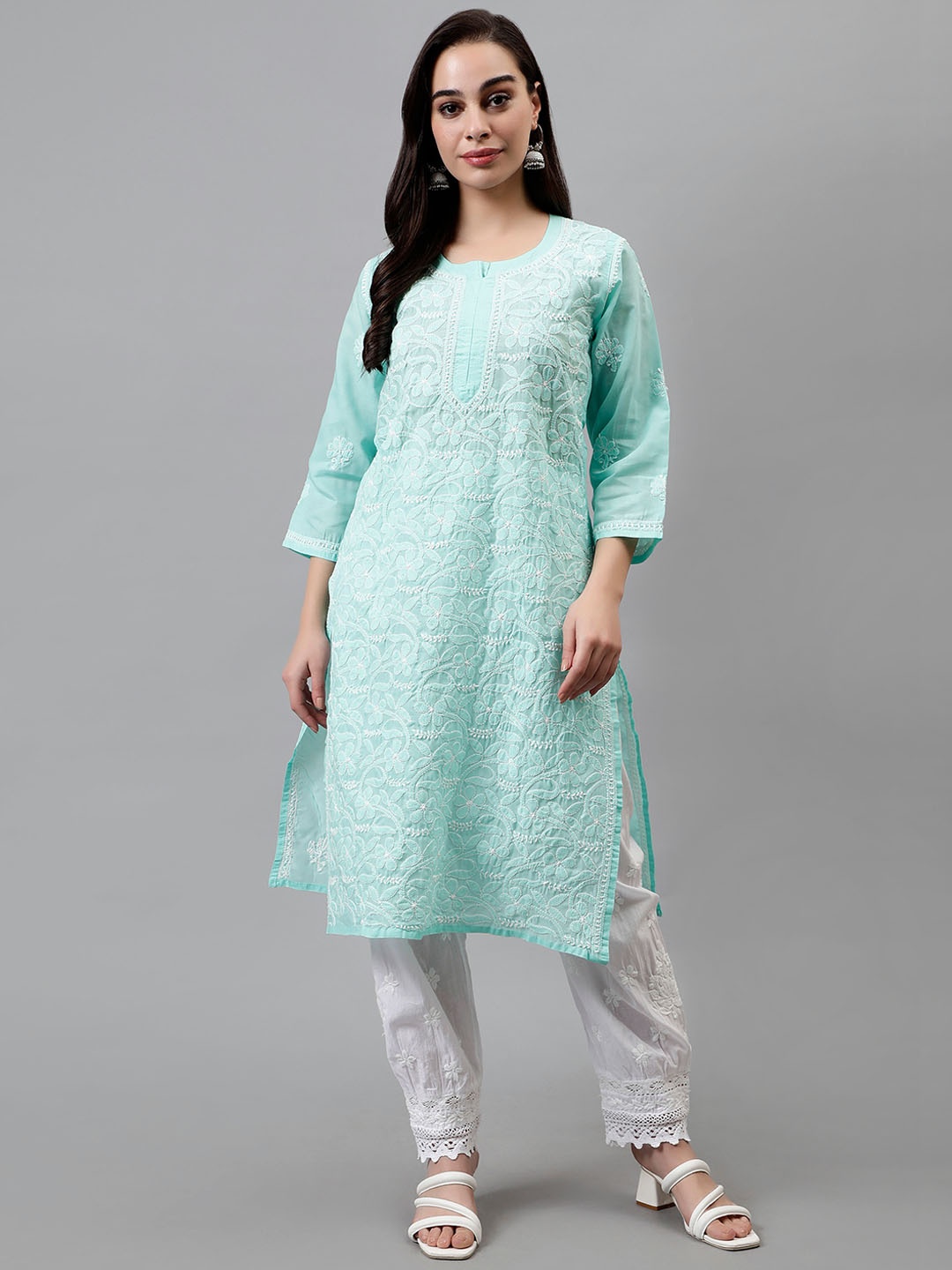 Seva Chikan Ethnic Motifs Embroidered Round Neck Chikankari Straight Kurta, Green
Seva Chikan Ethnic Motifs Embroidered Round Neck Chikankari Straight Kurta, Green