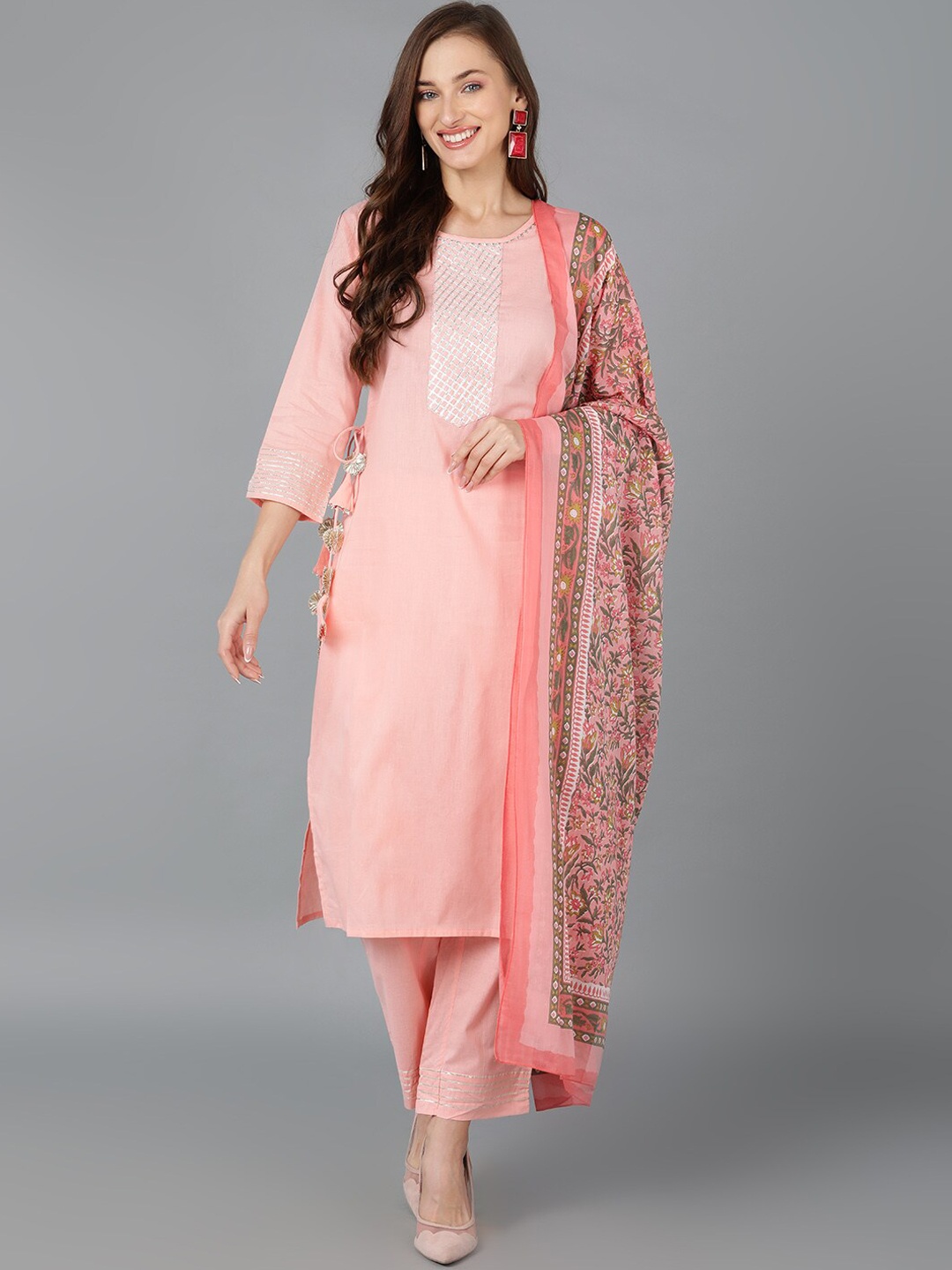KALINI Geometric Yoke Design Regular Gotta Patti Pure Cotton Kurta with Trousers & Dupatta, Pink
KALINI Geometric Yoke Design Regular Gotta Patti Pure Cotton Kurta with Trousers & Dupatta, Pink