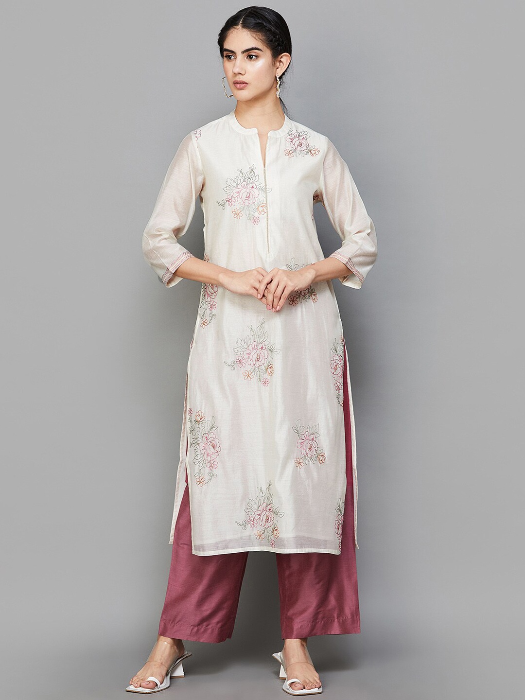 Melange by Lifestyle Floral Embroidered Regular Kurta with Trousers & Dupatta, Off white
Melange by Lifestyle Floral Embroidered Regular Kurta with Trousers & Dupatta, Off white