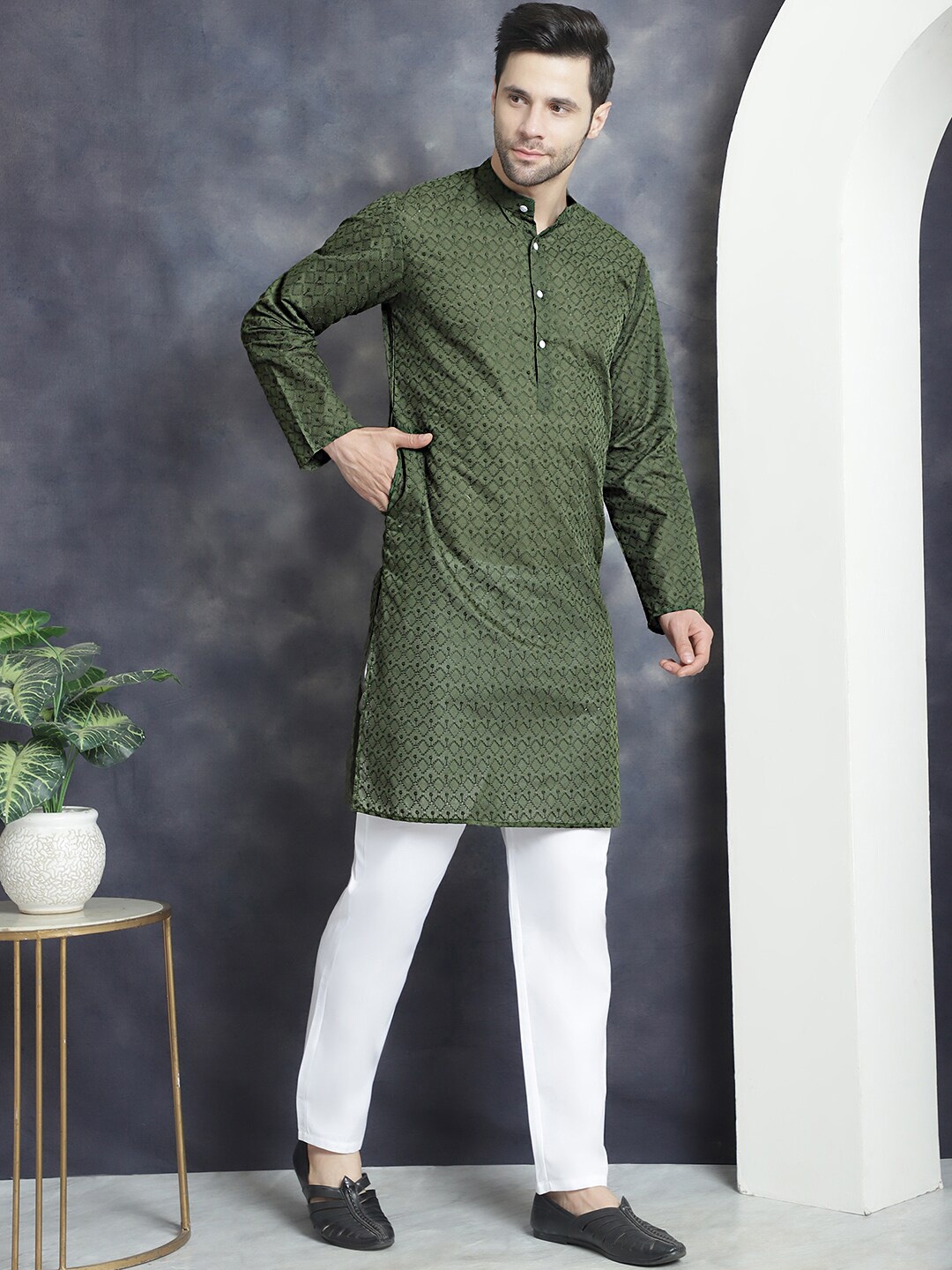 Anouk Geometric Embroidered Mandarin Collar Chikankari Pure Cotton Kurta With Pyjama, Olive
Anouk Geometric Embroidered Mandarin Collar Chikankari Pure Cotton Kurta With Pyjama, Olive