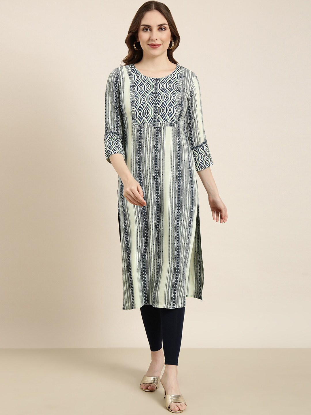SHOWOFF Geometric Striped Cotton Flared Empire Flared Sleeves Thread Work Kurta, Sea green 
SHOWOFF Geometric Striped Cotton Flared Empire Flared Sleeves Thread Work Kurta, Sea green