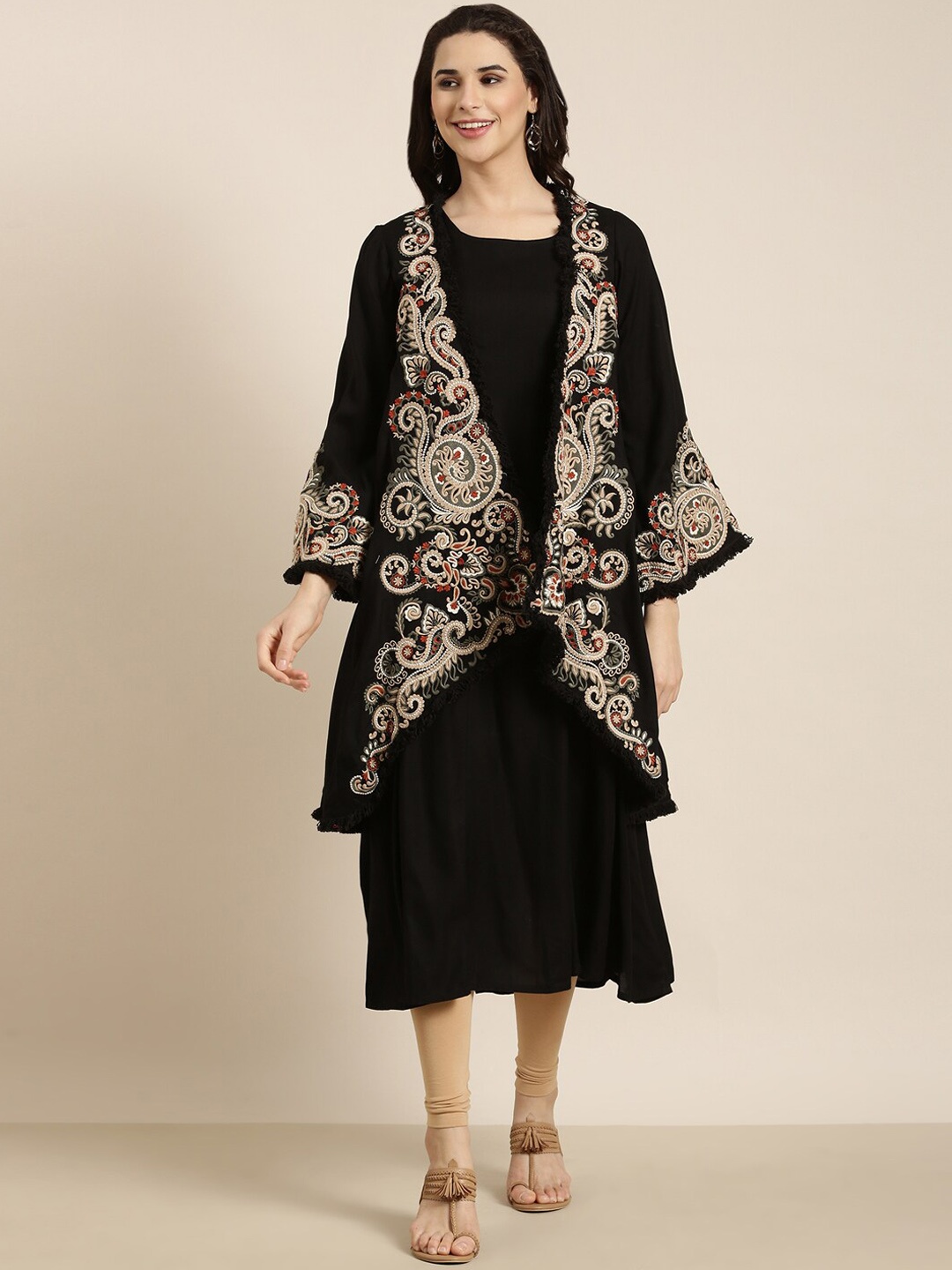 SHOWOFF Round Neck Ethnic Embroidered Long Flared Sleeves Kurta with Overcoat, Black
SHOWOFF Round Neck Ethnic Embroidered Long Flared Sleeves Kurta with Overcoat, Black