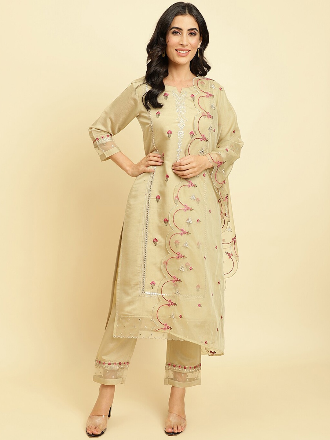 KALINI Floral Embroidered Regular Thread Work Kurta with Trousers & With Dupatta, Beige
KALINI Floral Embroidered Regular Thread Work Kurta with Trousers & With Dupatta, Beige