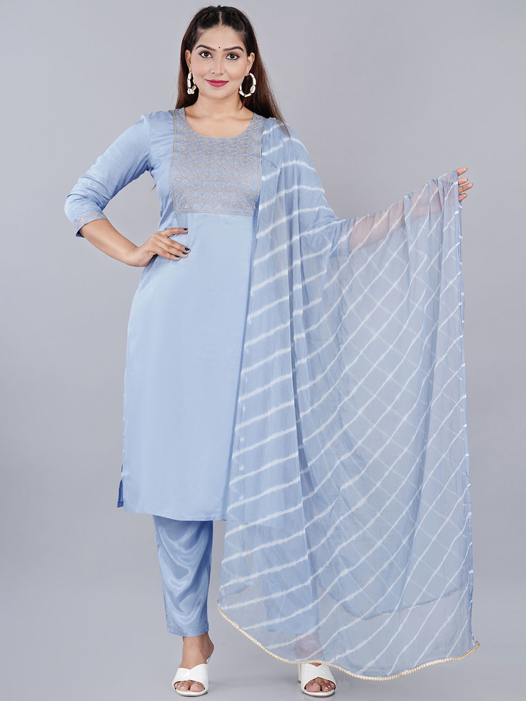 BAESD Geometric Yoke Design Straight Thread Work Kurta With Trousers & Dupatta, Blue
BAESD Geometric Yoke Design Straight Thread Work Kurta With Trousers & Dupatta, Blue