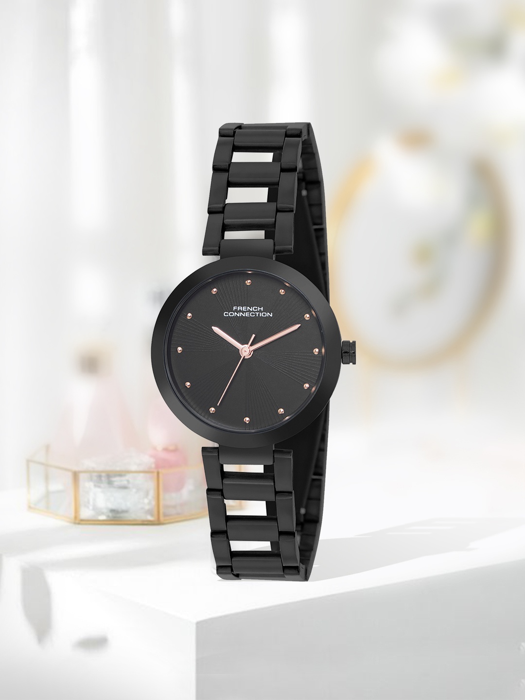 French Connection Women Stainless Steel Bracelet Style Straps Analogue Watch FCN060E, Black
French Connection Women Stainless Steel Bracelet Style Straps Analogue Watch FCN060E, Black