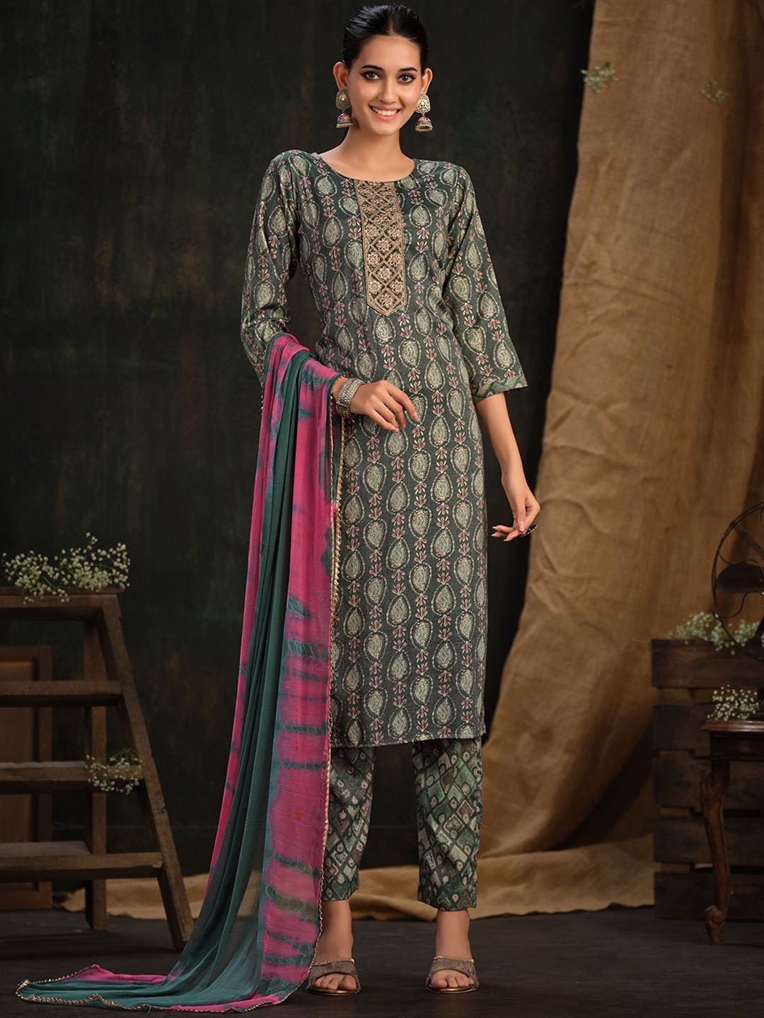 Sangria Ethnic Motifs Printed Thread Work Straight Kurta With Trouser & Dupatta, Grey
Sangria Ethnic Motifs Printed Thread Work Straight Kurta With Trouser & Dupatta, Grey