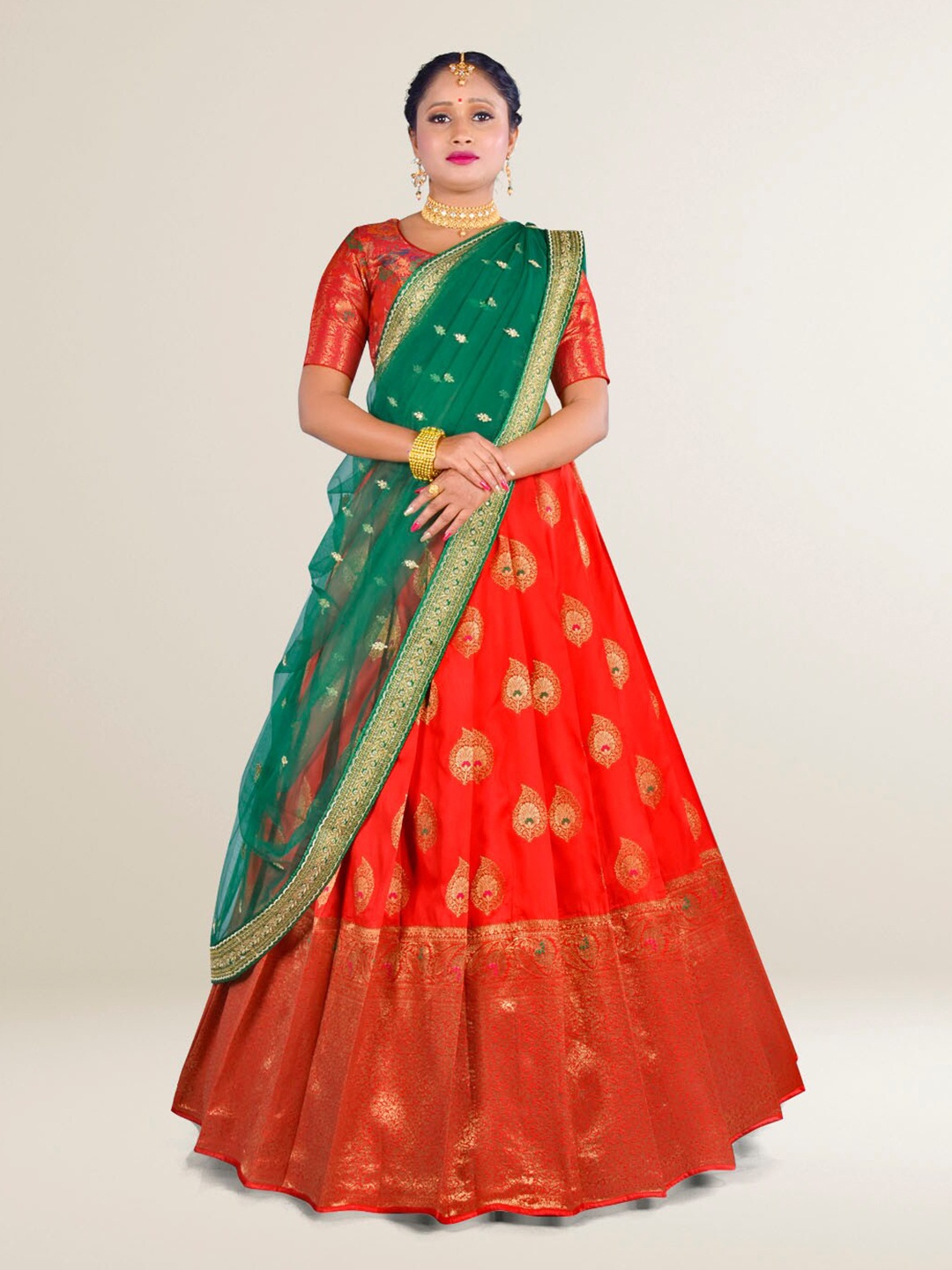 HALFSAREE STUDIO Woven Design Semi-Stitched Lehenga & Unstitched Blouse With Dupatta, Red
HALFSAREE STUDIO Woven Design Semi-Stitched Lehenga & Unstitched Blouse With Dupatta, Red