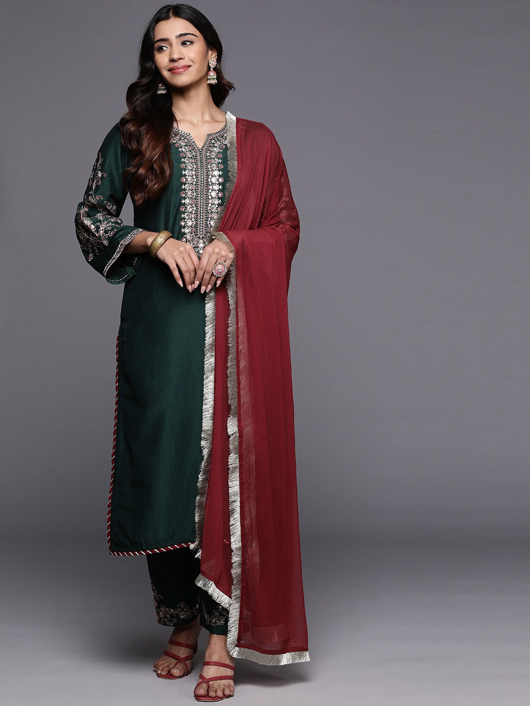 KALINI Ethnic Motifs Yoke Design Thread Work Straight Kurta With Trouser & Dupatta, Green
KALINI Ethnic Motifs Yoke Design Thread Work Straight Kurta With Trouser & Dupatta, Green