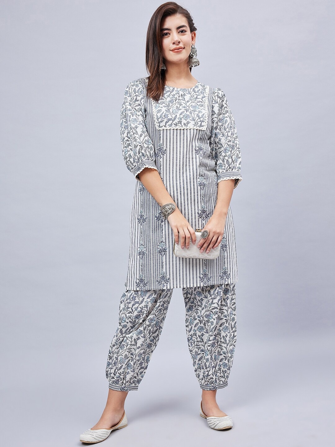 WineRed Floral Printed Regular Pure Cotton Round Neck Straight Kurta with Salwar, Off white
WineRed Floral Printed Regular Pure Cotton Round Neck Straight Kurta with Salwar, Off white