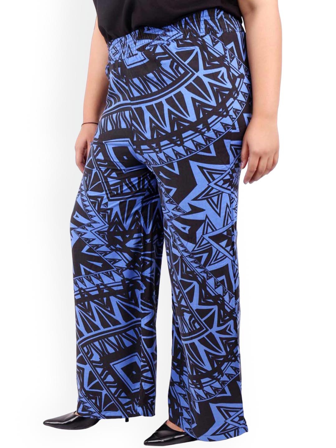 LastInch Women Plus Size Geometric Printed Original Straight Fit Parallel Trouser, Black
LastInch Women Plus Size Geometric Printed Original Straight Fit Parallel Trouser, Black