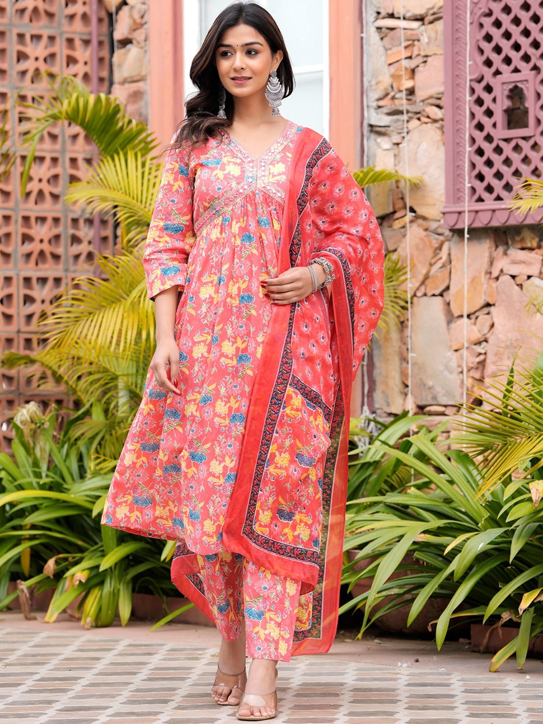 Chandbaali Floral Printed Empire Mirror Work Pure Cotton Kurta with Trousers & Dupatta, Pink
Chandbaali Floral Printed Empire Mirror Work Pure Cotton Kurta with Trousers & Dupatta, Pink